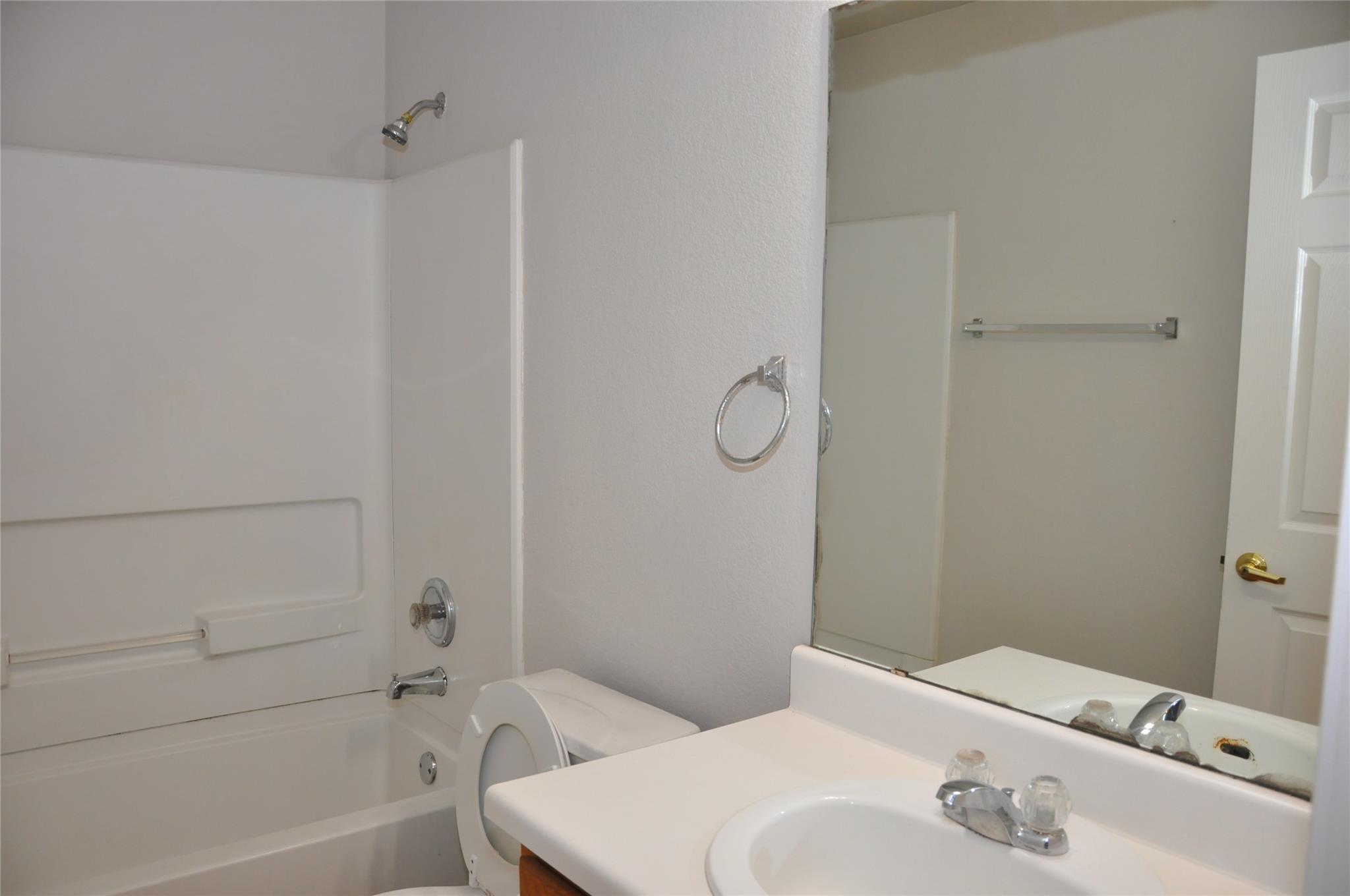 12817 Paloma Blanca Way, Del Valle, TX 78617