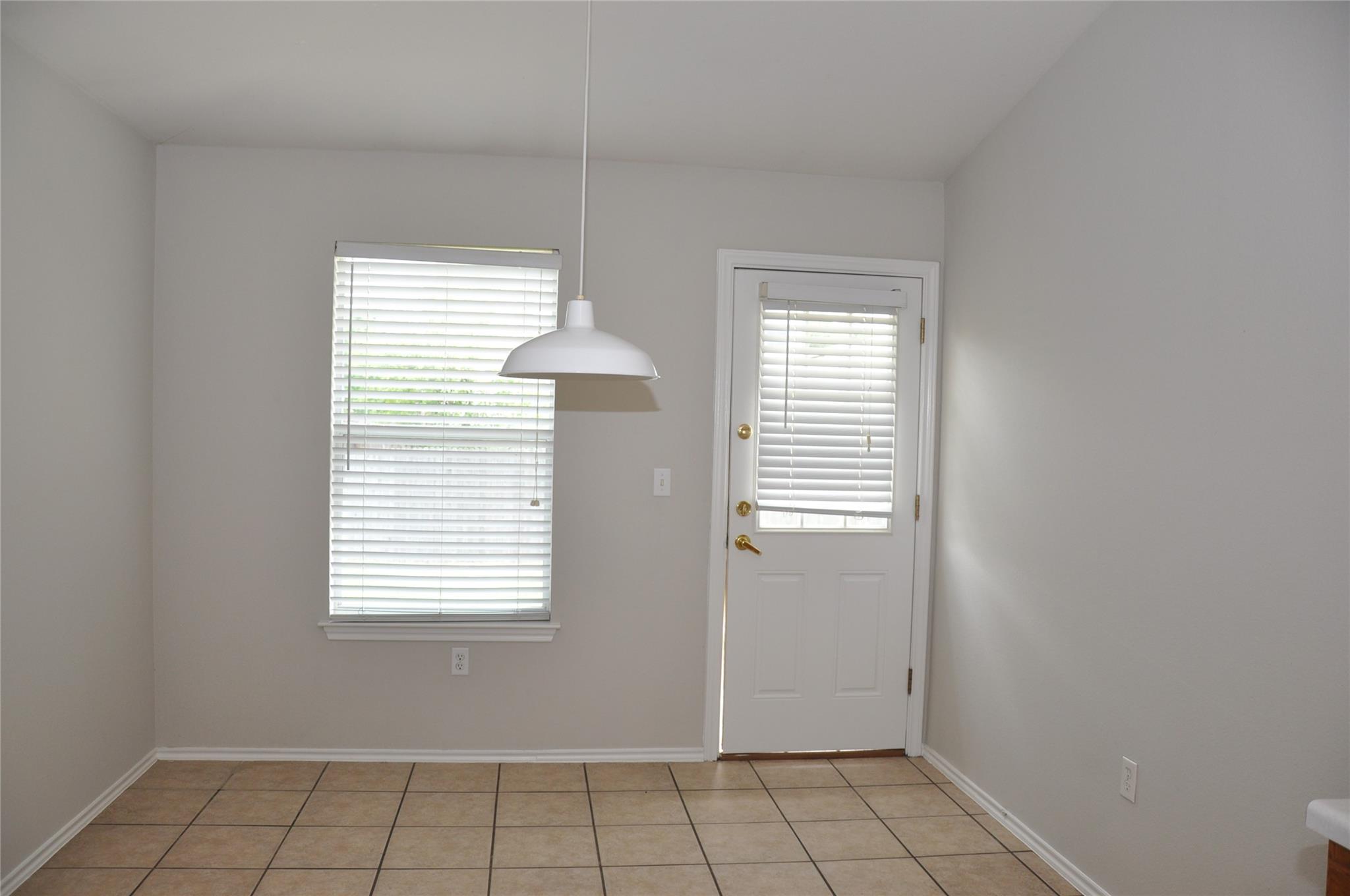 12817 Paloma Blanca Way, Del Valle, TX 78617