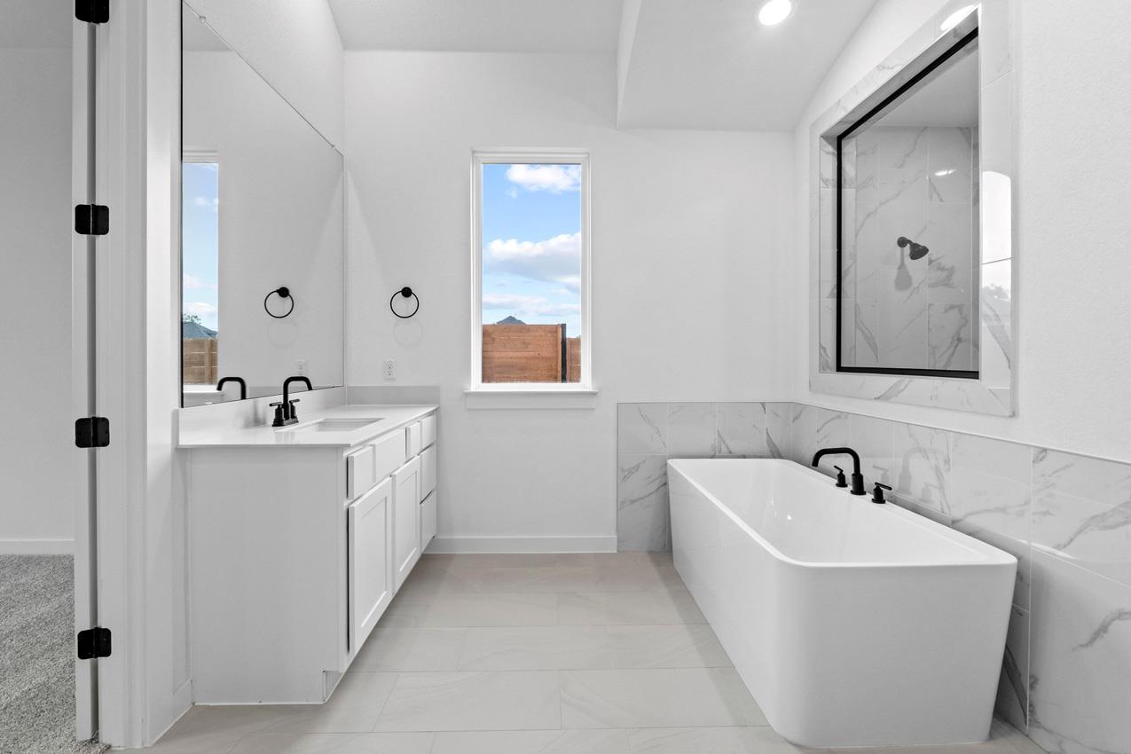2113 Tobiano Trce, Georgetown, TX 78633
