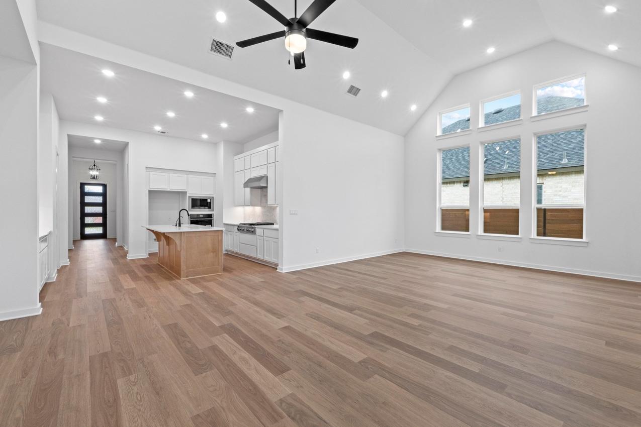 2113 Tobiano Trce, Georgetown, TX 78633