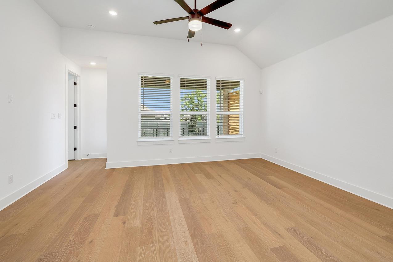 105 Timber Glen Ln, Georgetown, TX 78628