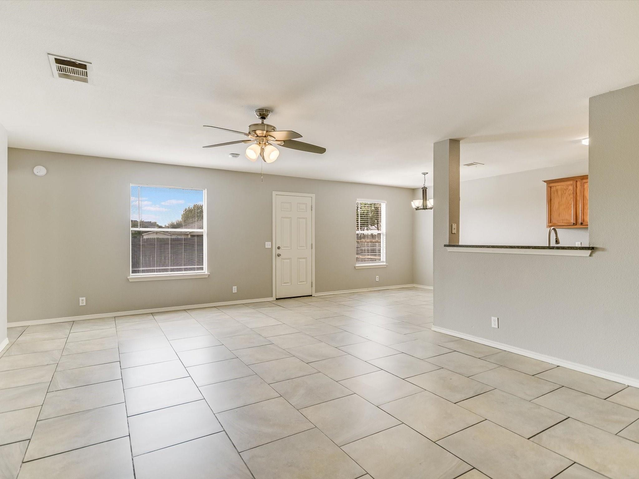 1569 Kenneys Way, Round Rock, TX 78665