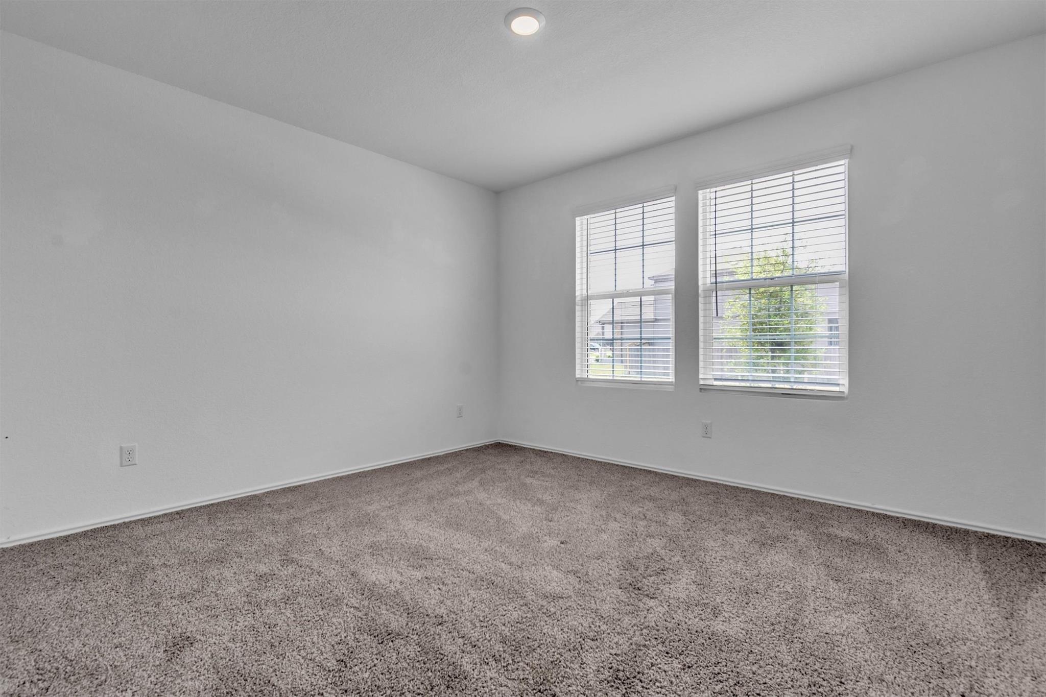 607 Bluejack Way, Hutto, TX 78634