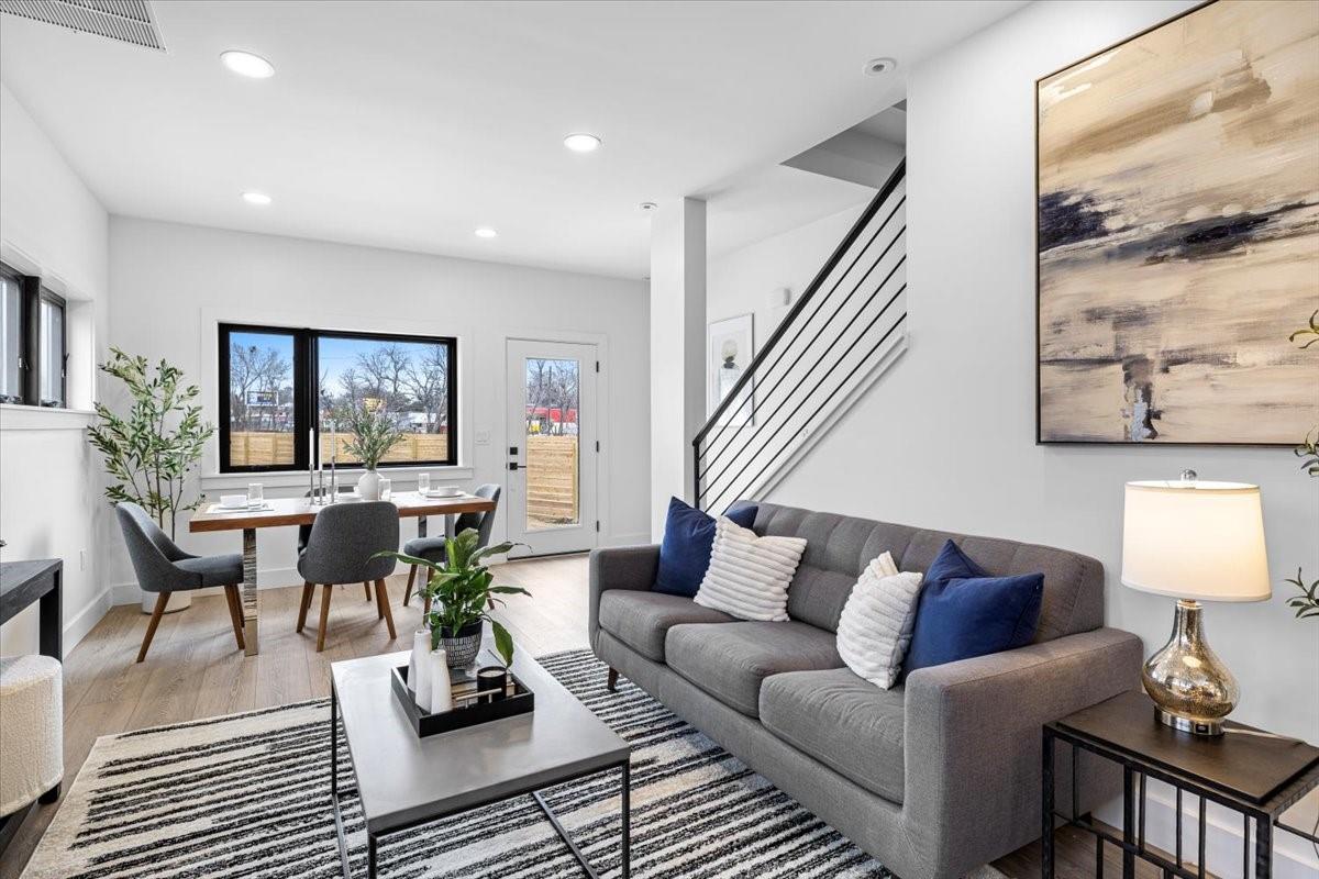 307 W Elizabeth St # 1, Austin, TX 78704