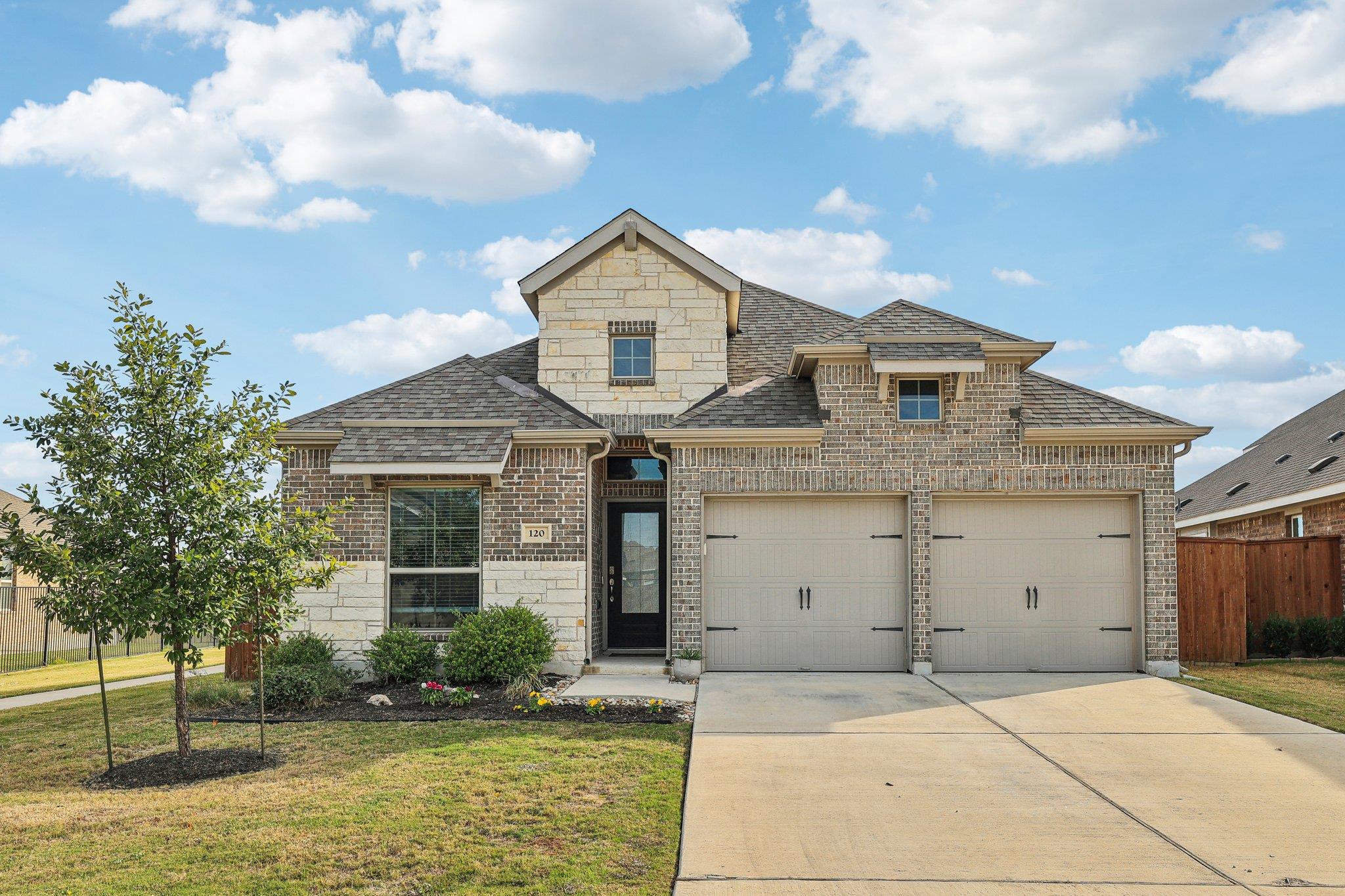 120 Krupp Ave, Liberty Hill, TX 78642