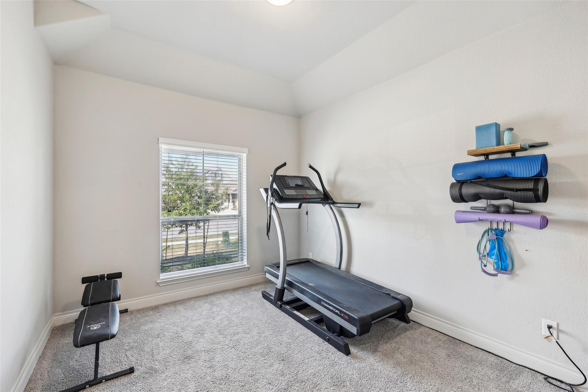 120 Krupp Ave, Liberty Hill, TX 78642
