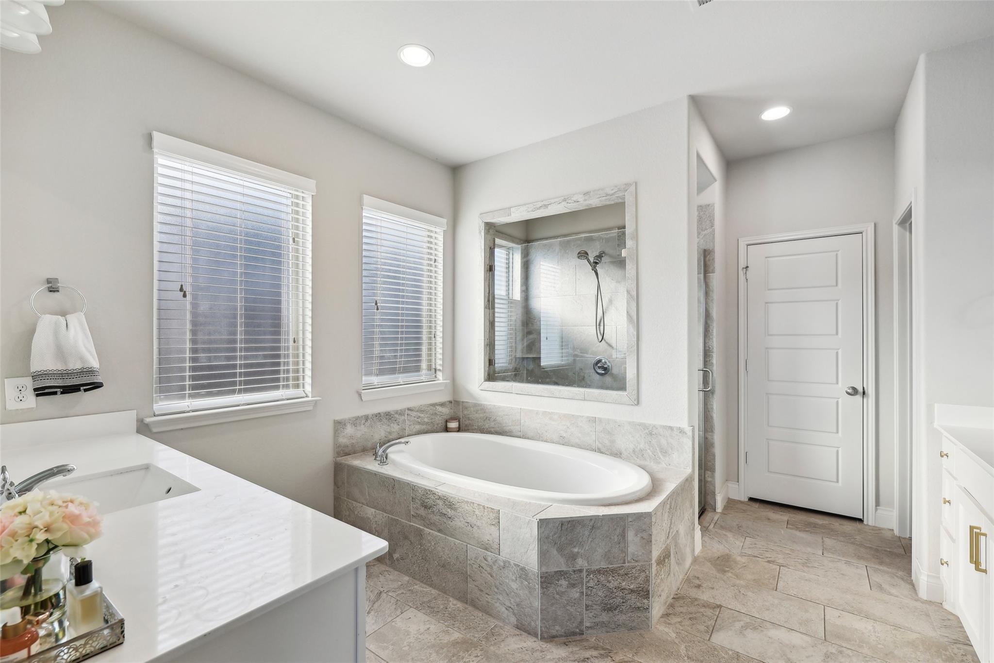 120 Krupp Ave, Liberty Hill, TX 78642