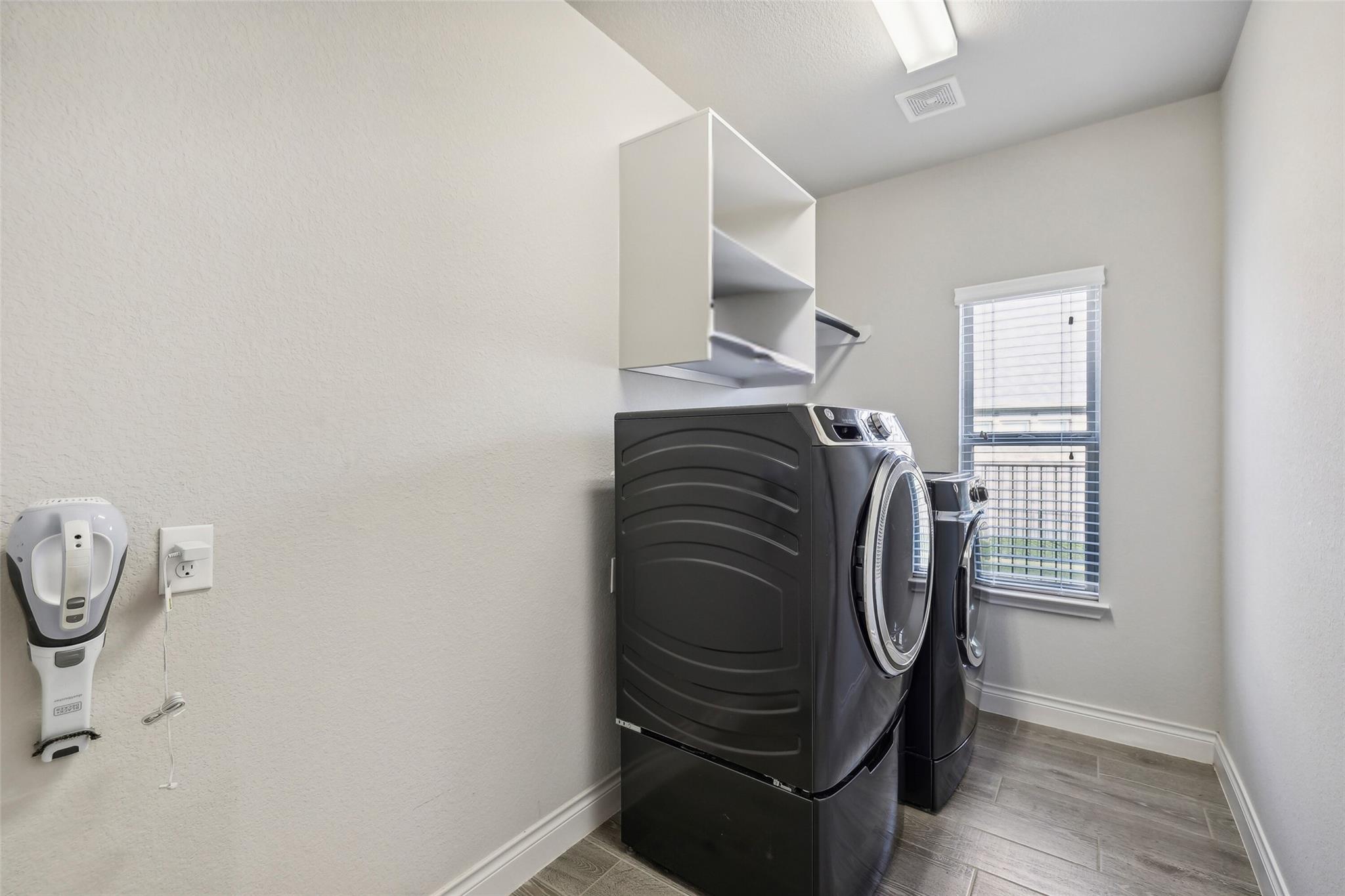 120 Krupp Ave, Liberty Hill, TX 78642