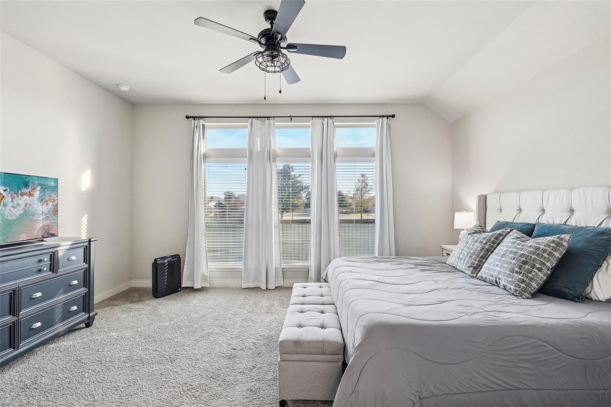 120 Krupp Ave, Liberty Hill, TX 78642