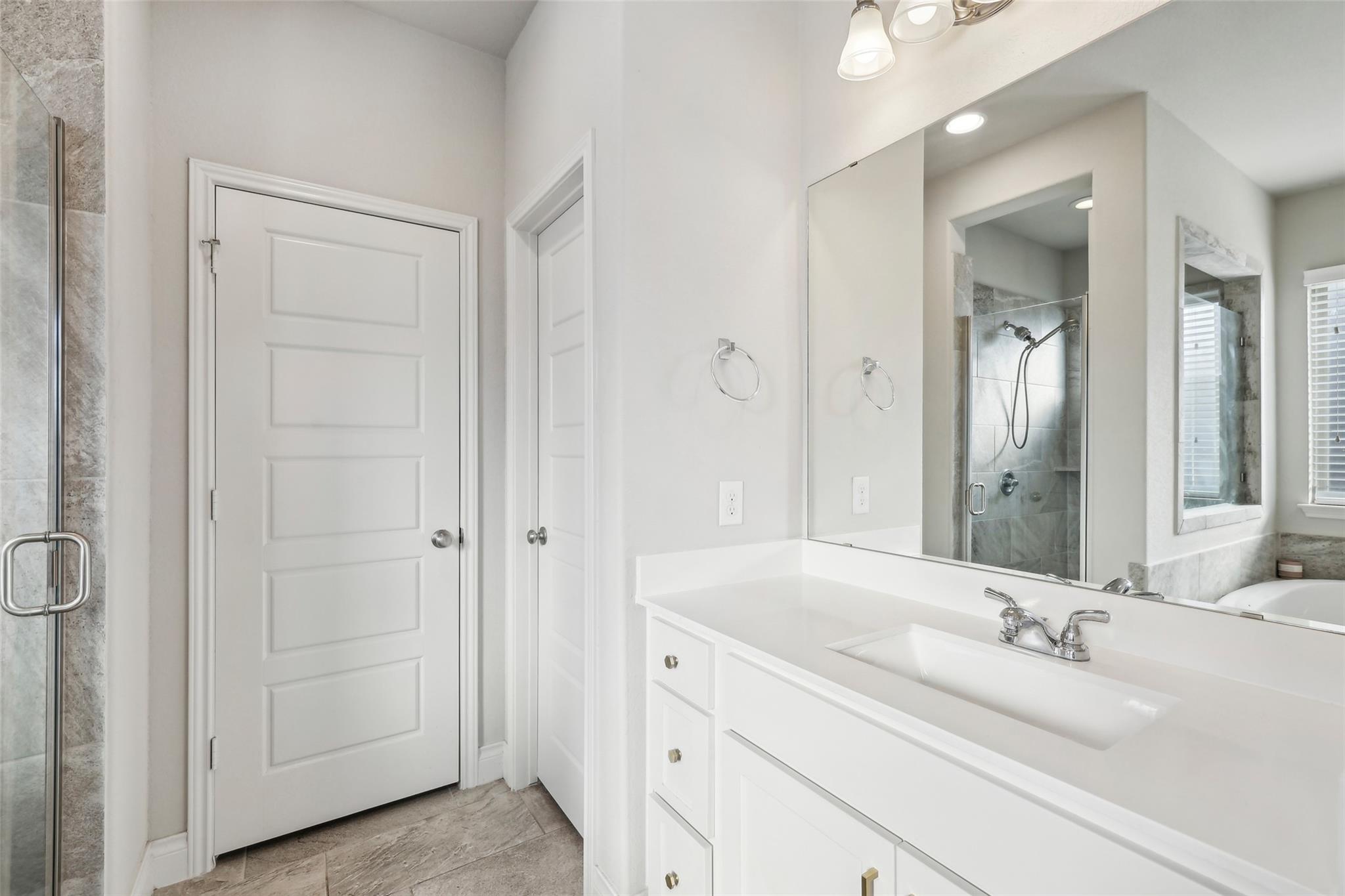 120 Krupp Ave, Liberty Hill, TX 78642