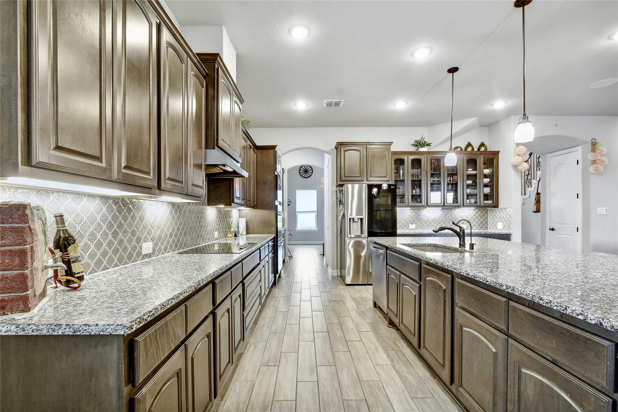 7147 Agarita Mist Cir, Boerne, TX 78015