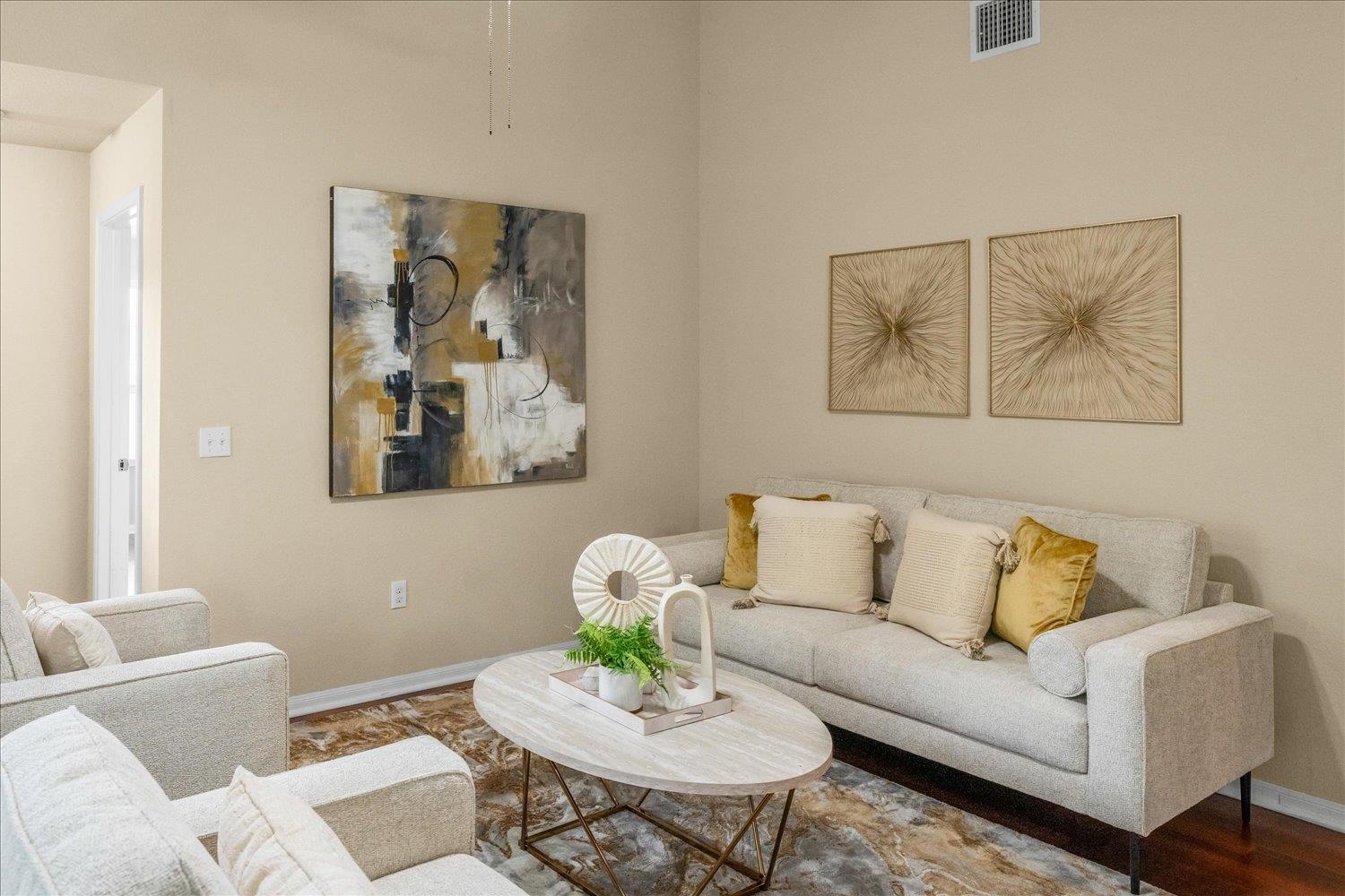 306 Nueces River Trl, Hutto, TX 78634