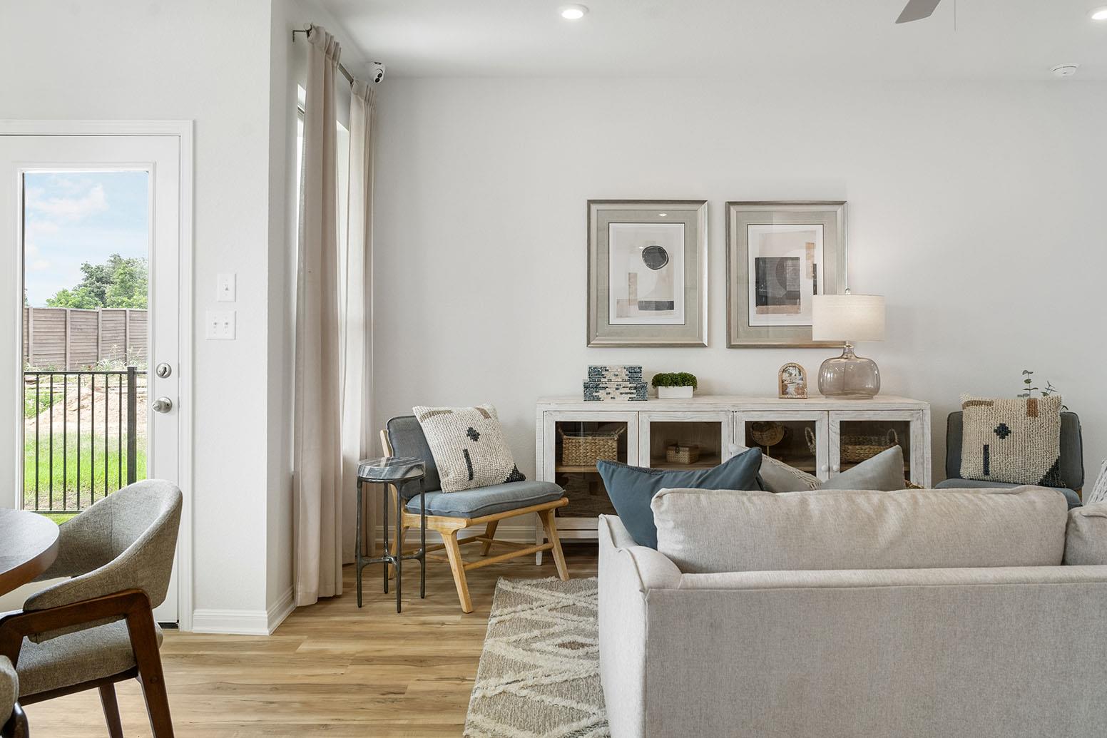 20604A Haygrazer Way, Pflugerville, TX 78660