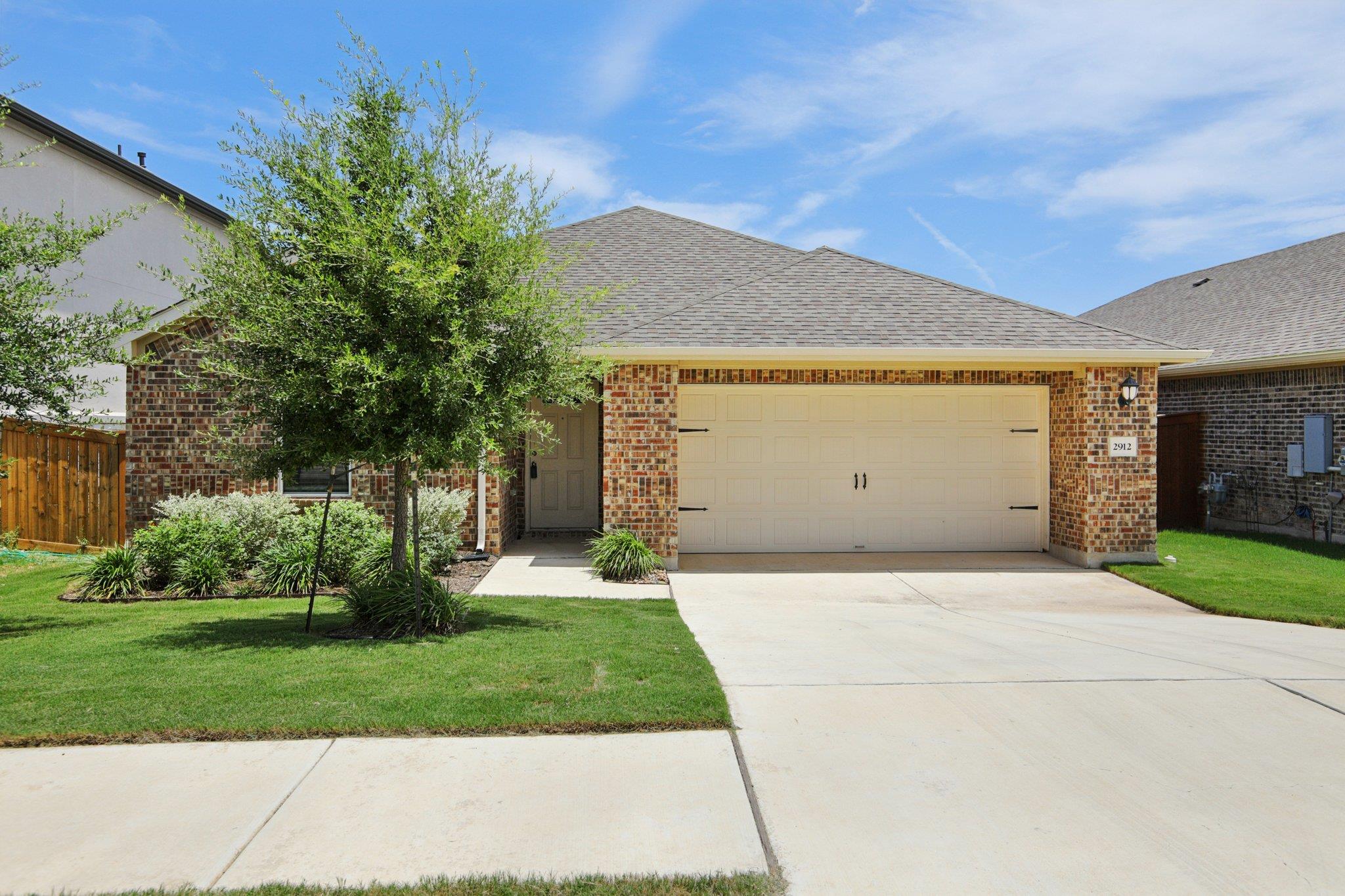 2912 Youngwood St, Leander, TX 78641