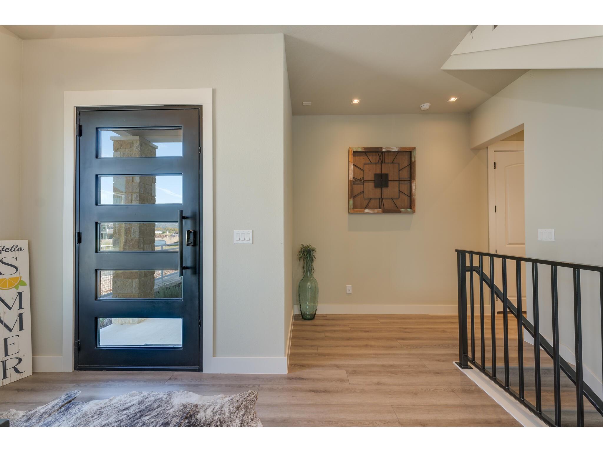 200 Archview Ln, Kingsland, TX 78639