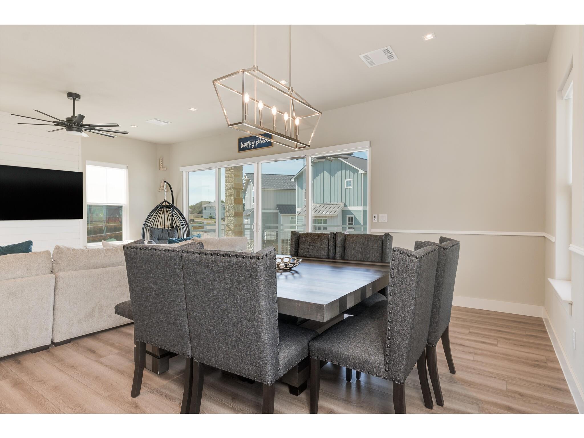 200 Archview Ln, Kingsland, TX 78639