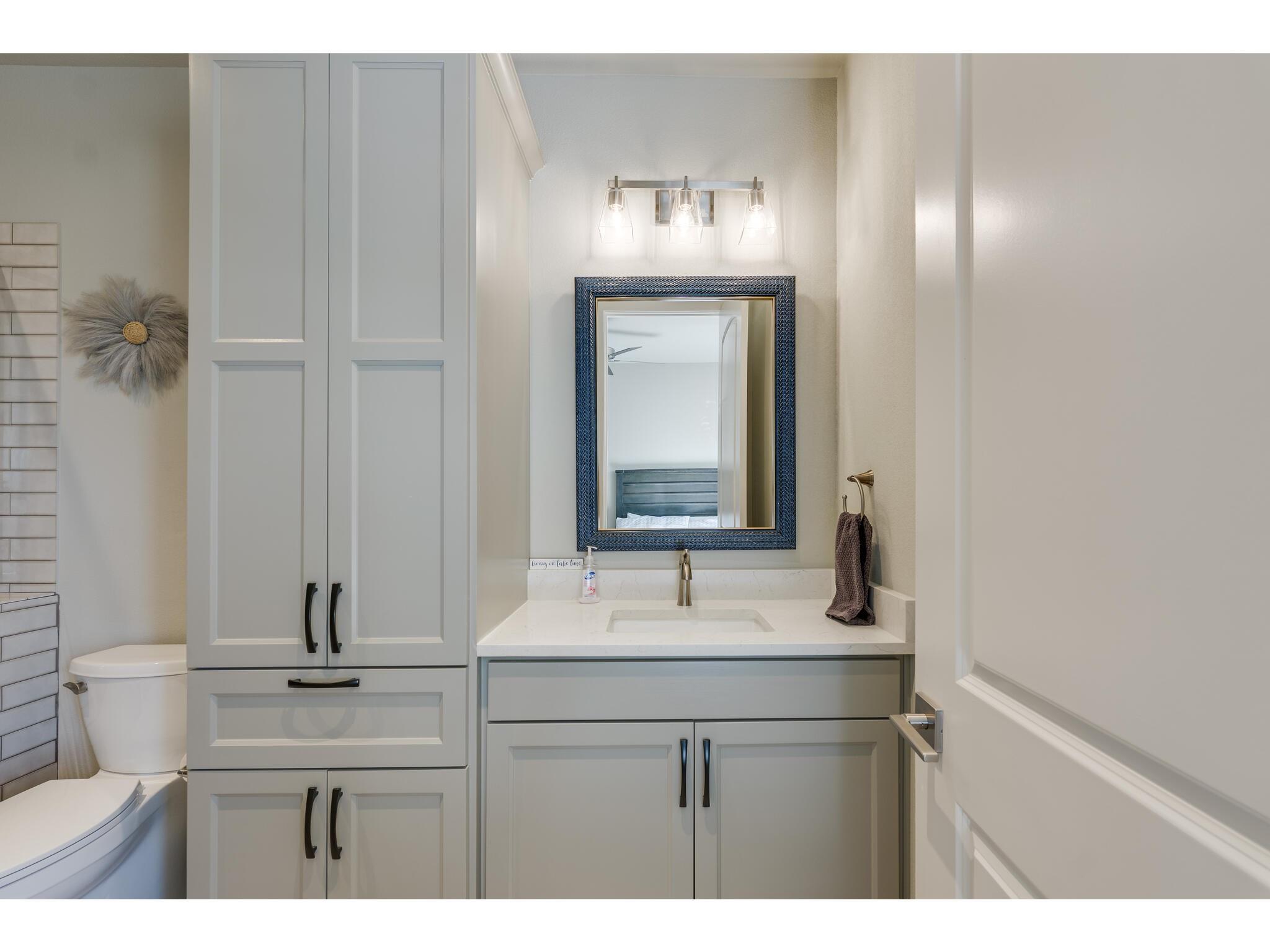 200 Archview Ln, Kingsland, TX 78639