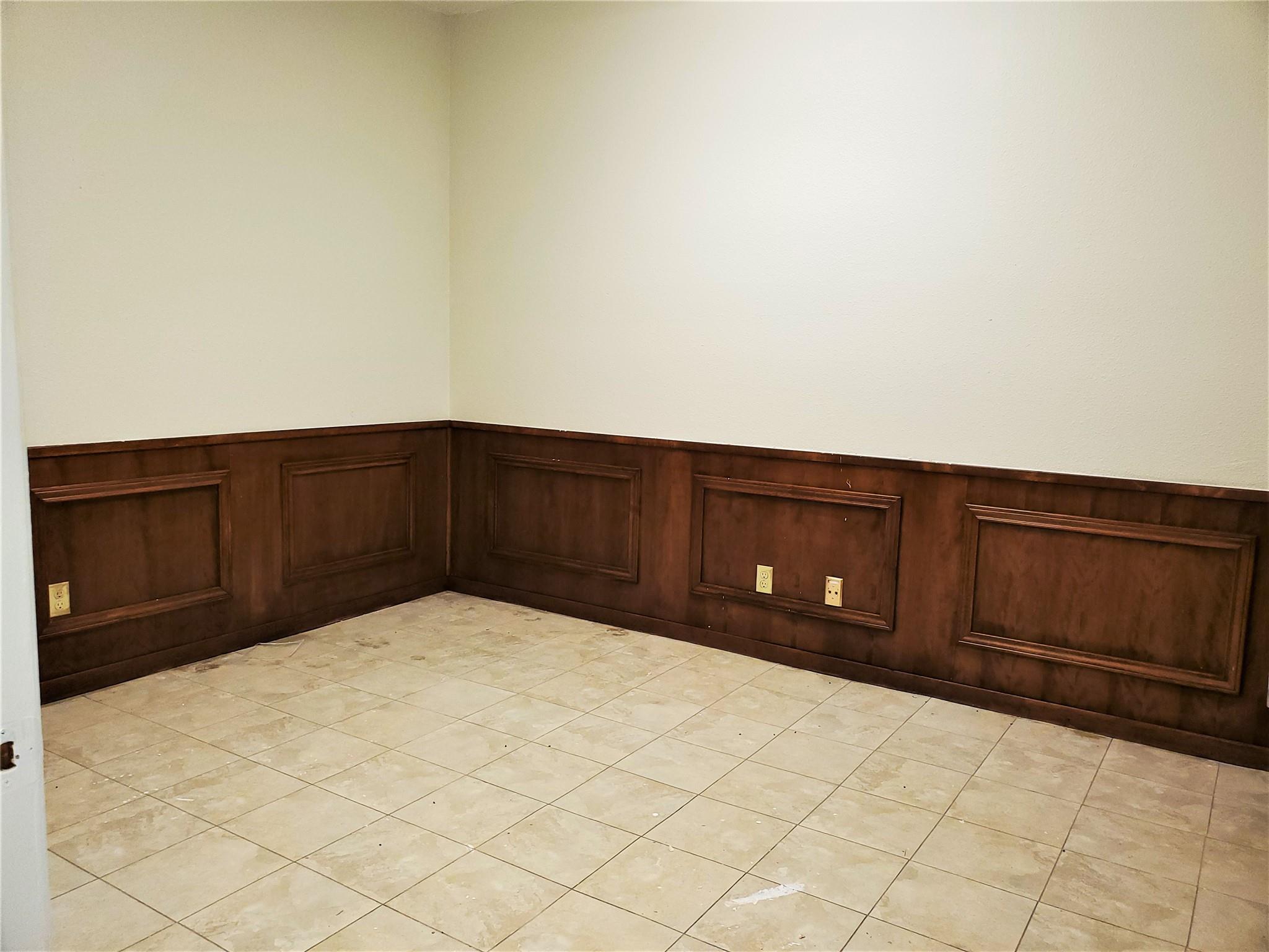 611 Carpenter Ave # 105, Austin, TX 78753