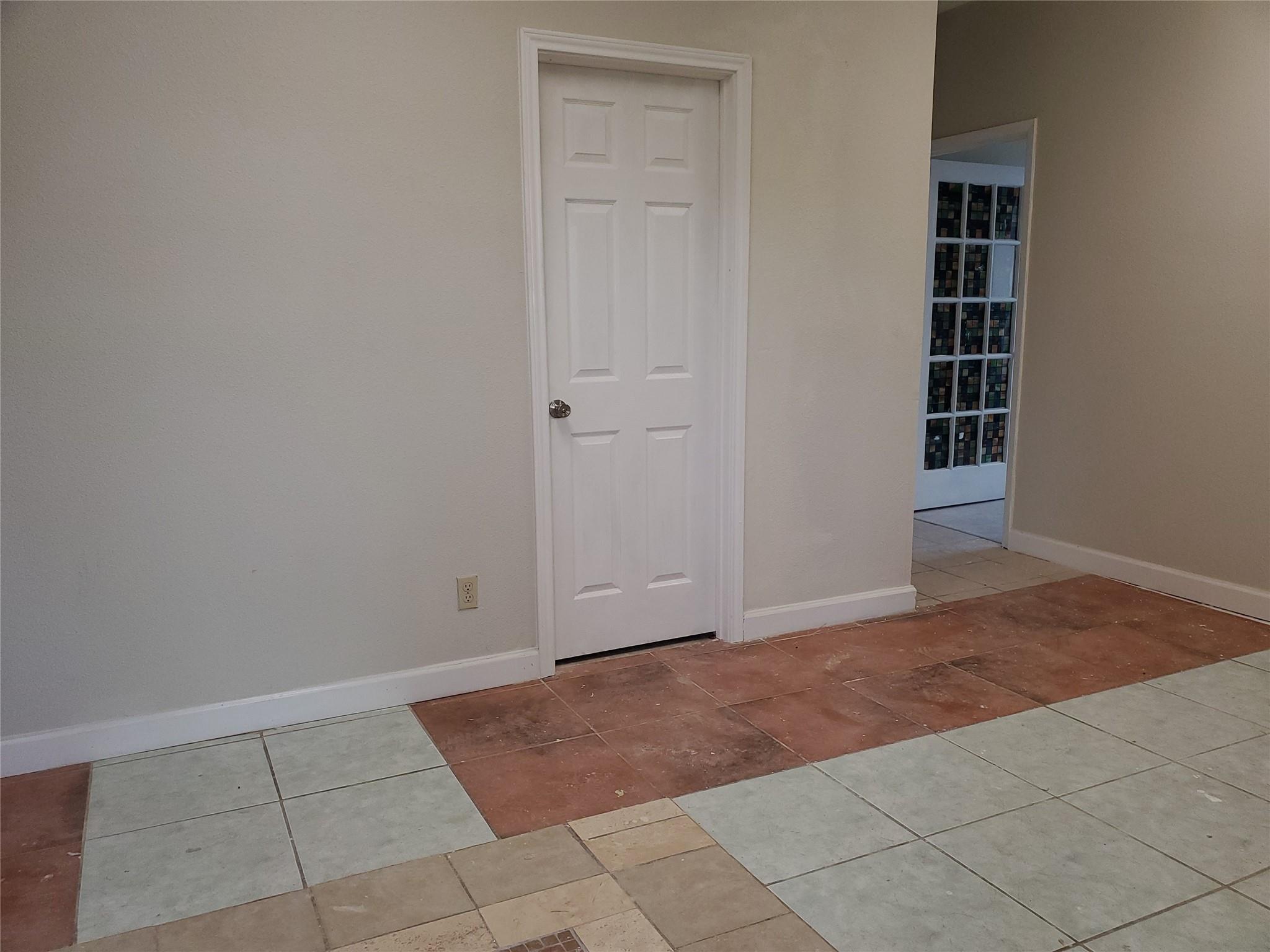 611 Carpenter Ave # 105, Austin, TX 78753