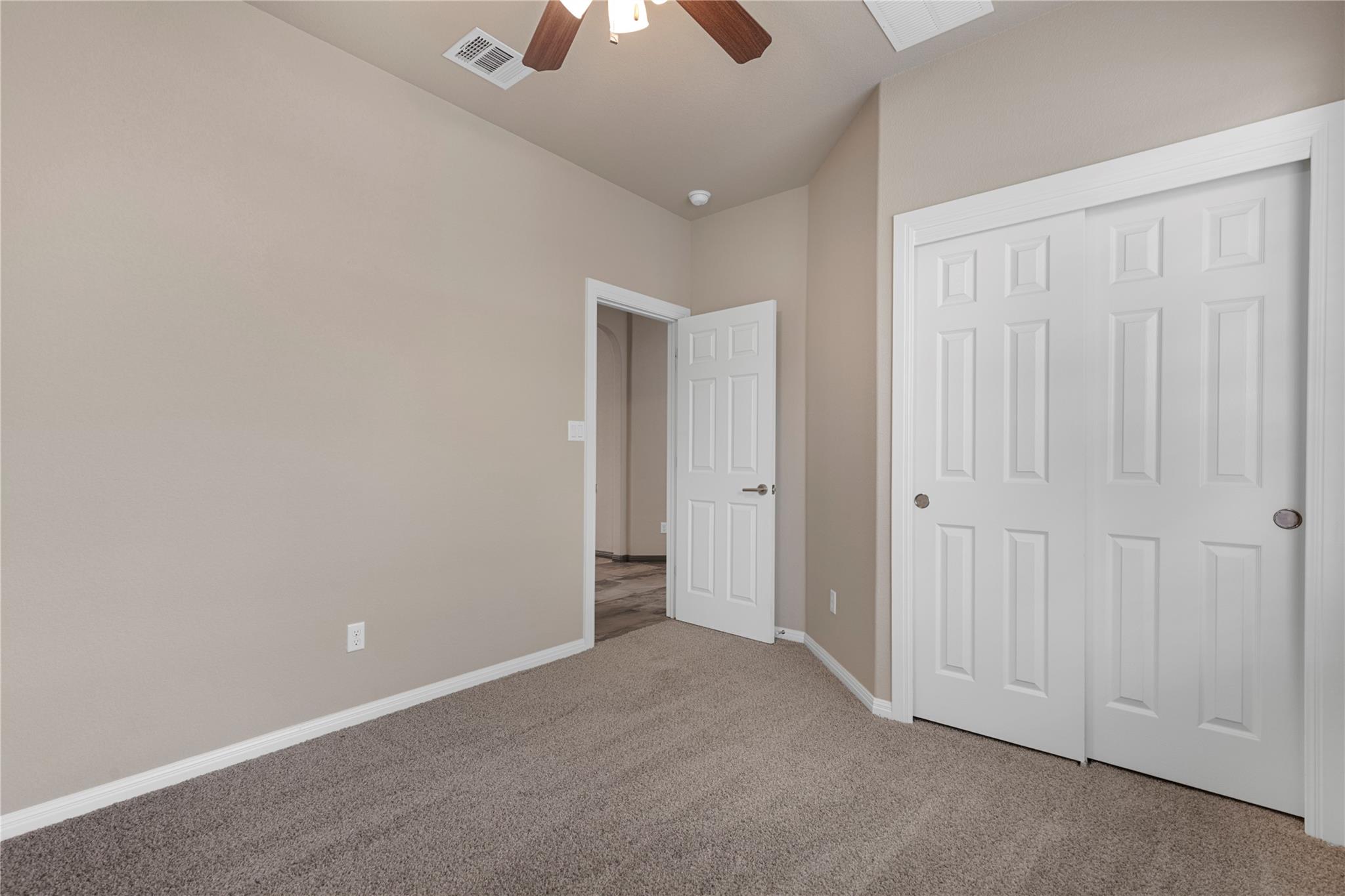 644 Wiltshire Dr, Hutto, TX 78634