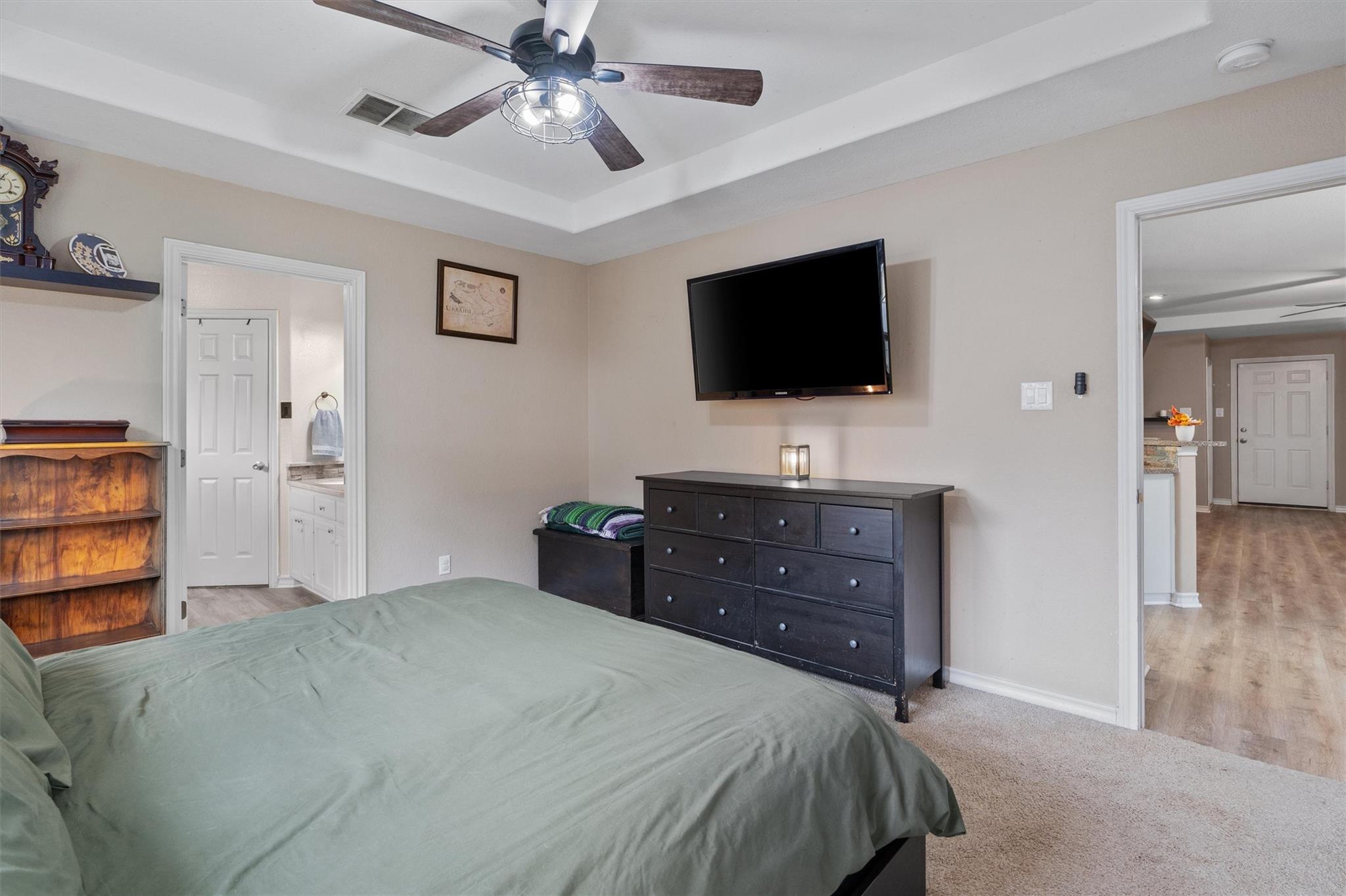 21718 Ticonderoga Ave, Lago Vista, TX 78645