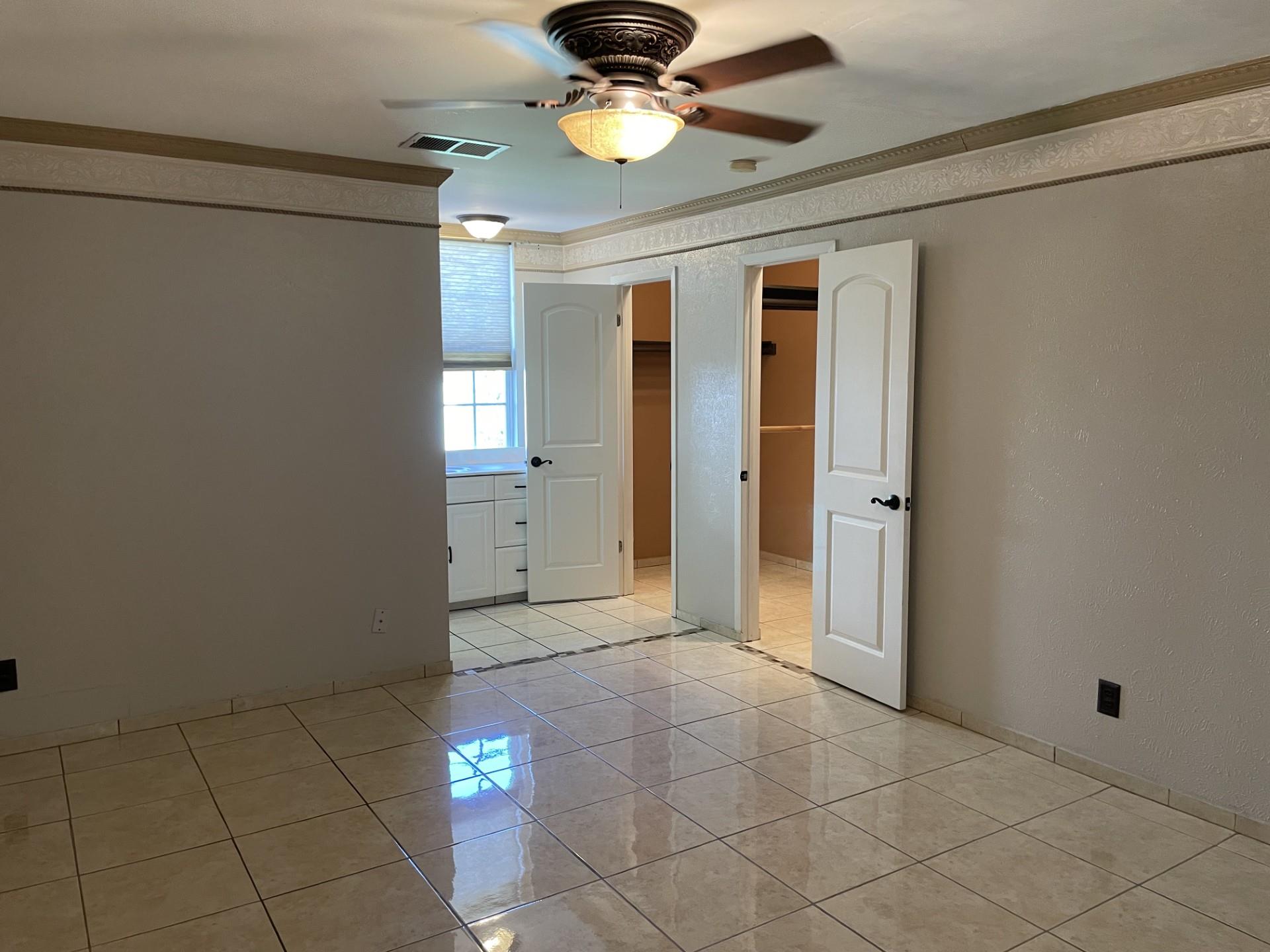 307 Hickok Ct, Austin, TX 78753