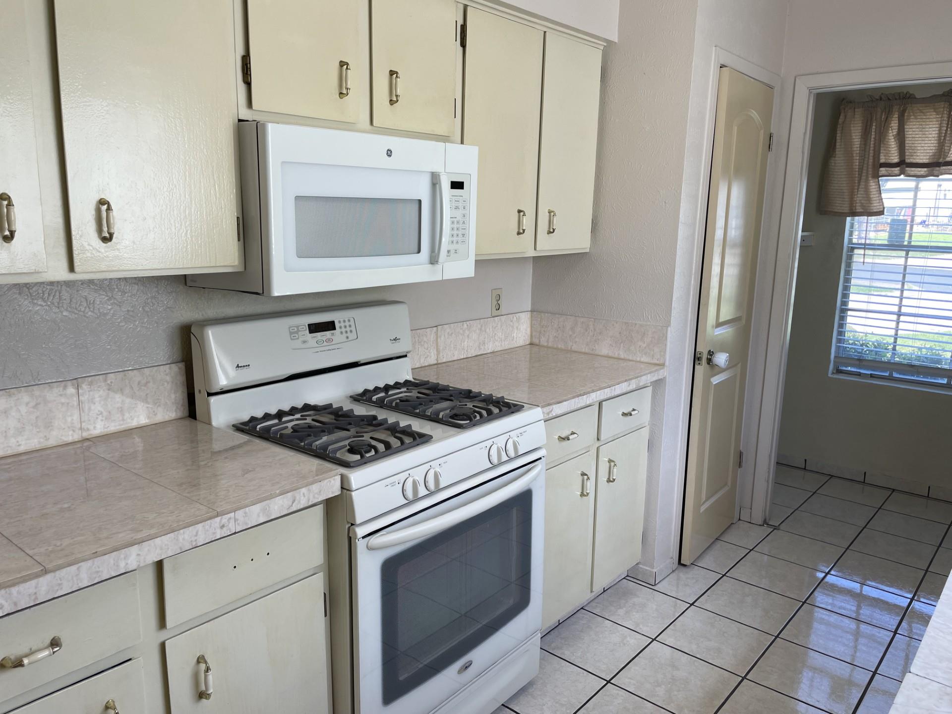 307 Hickok Ct, Austin, TX 78753