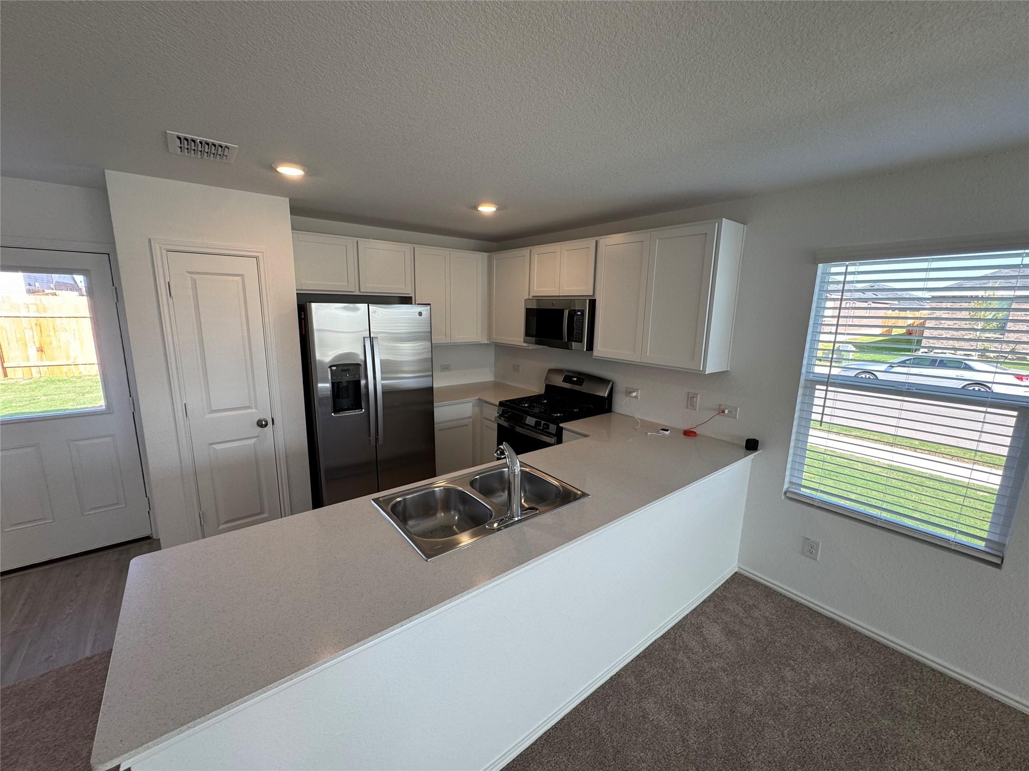 110 Haw Branch Vw, Kyle, TX 78640