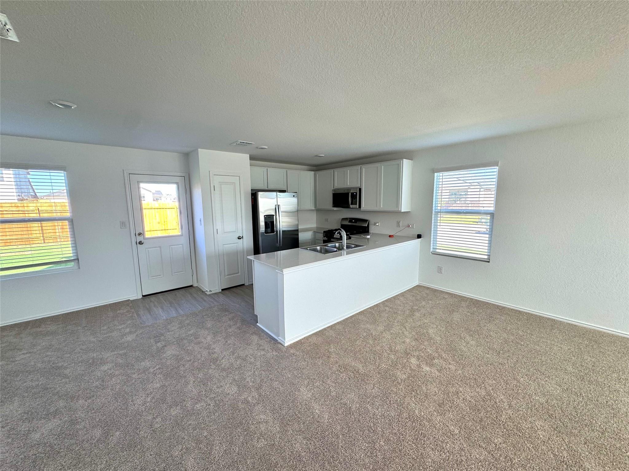 110 Haw Branch Vw, Kyle, TX 78640