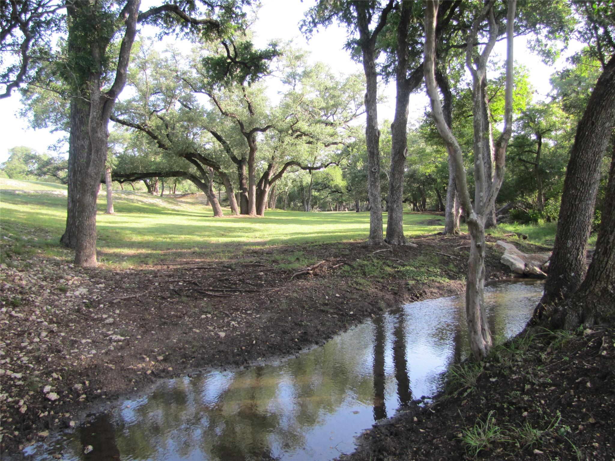 525 Packer Ln, Wimberley, TX 78676