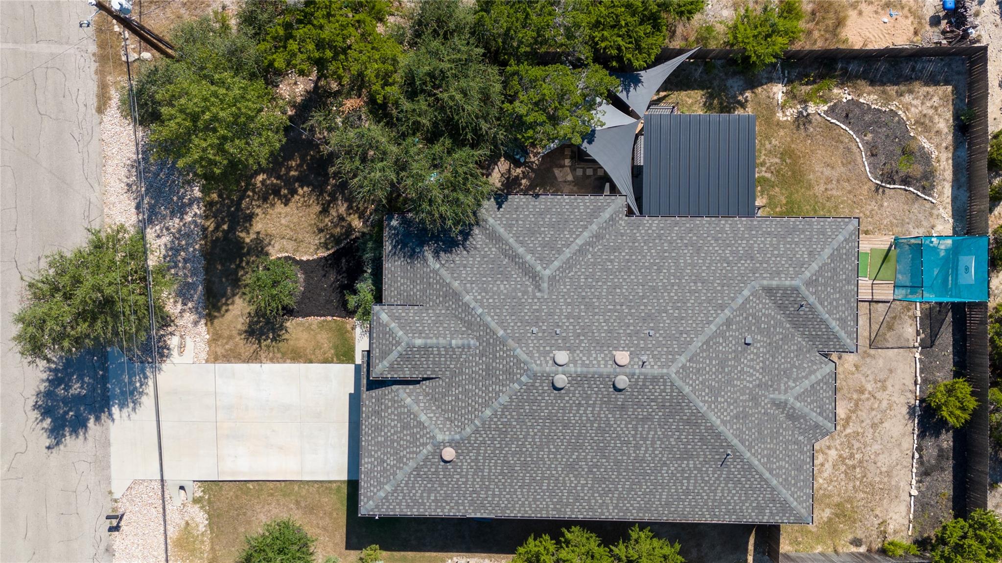 20703 Bonanza St, Lago Vista, TX 78645