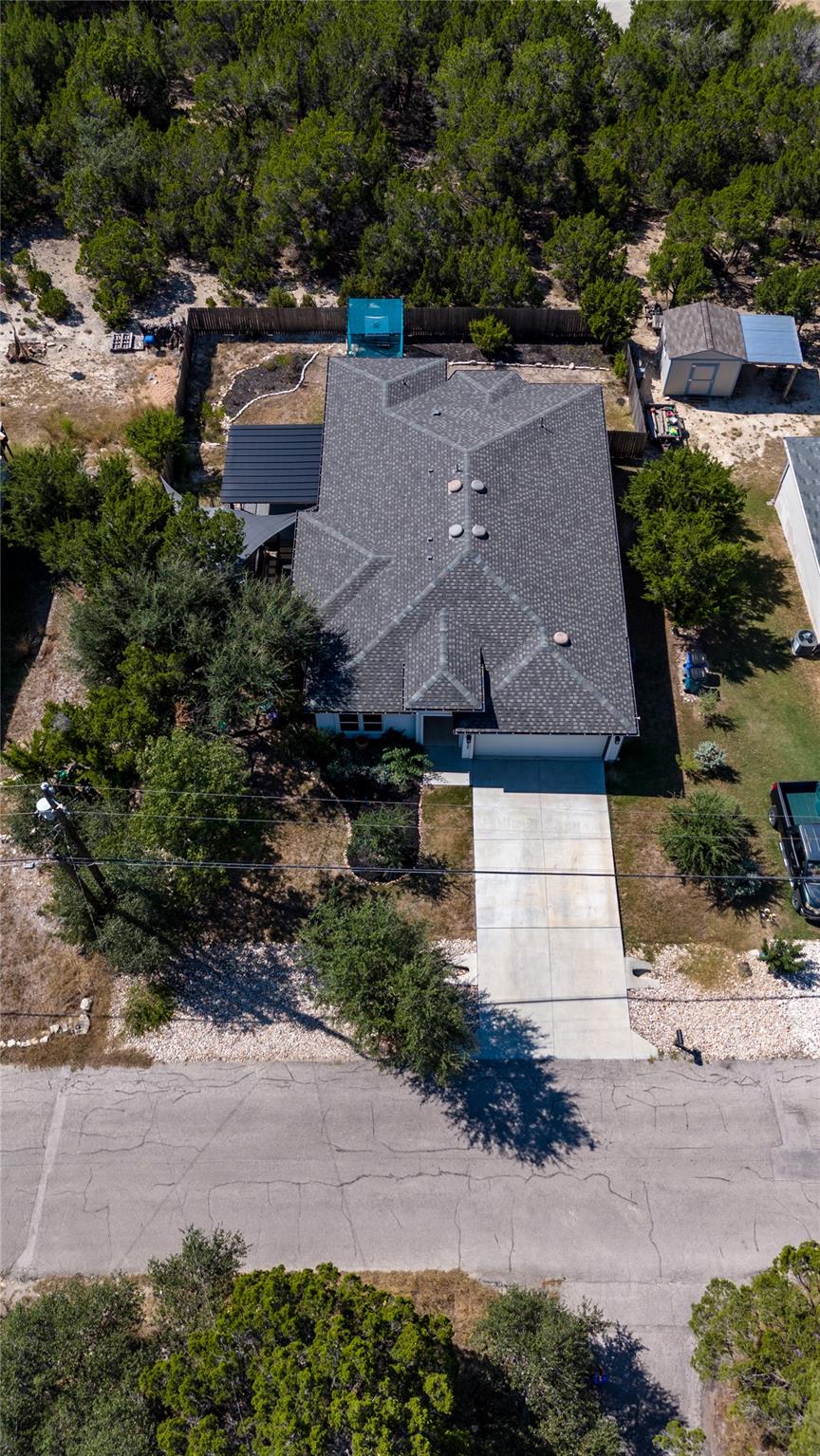 20703 Bonanza St, Lago Vista, TX 78645