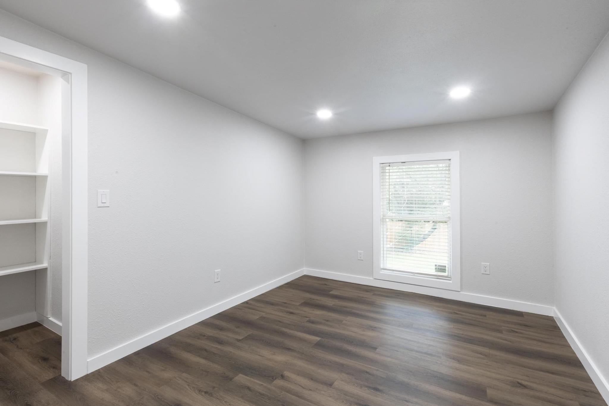 1445 Hillview Ave, New Braunfels, TX 78130
