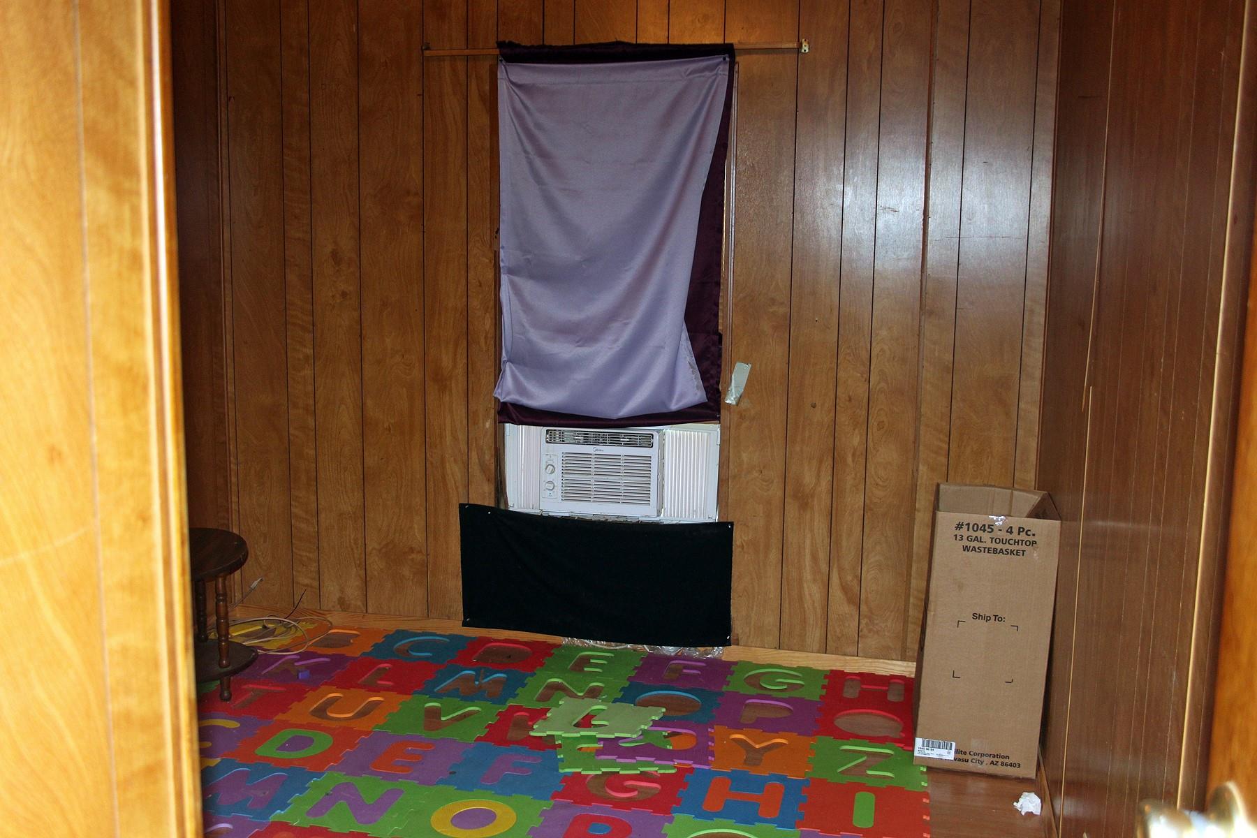 1023 Sierra Dr, Lockhart, TX 78644