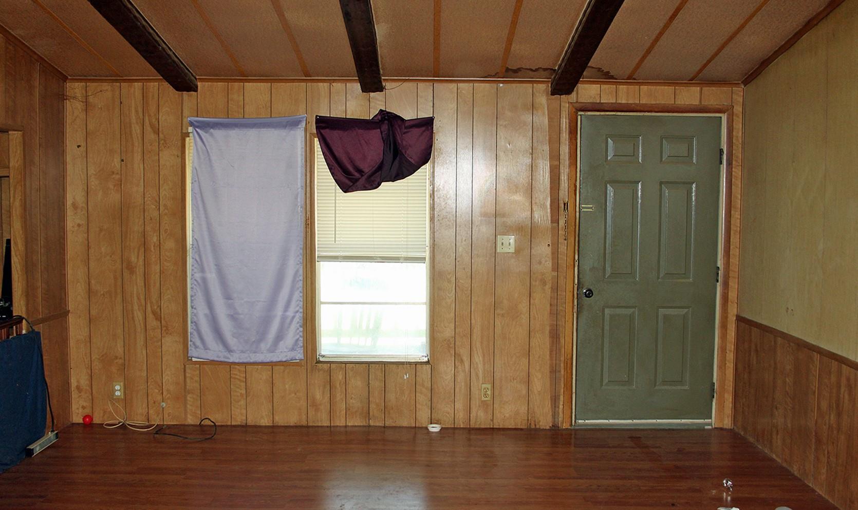 1023 Sierra Dr, Lockhart, TX 78644