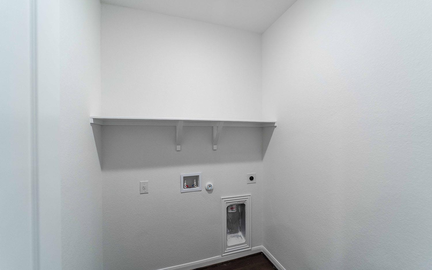 313 Blue Steel Rd, Jarrell, TX 76537