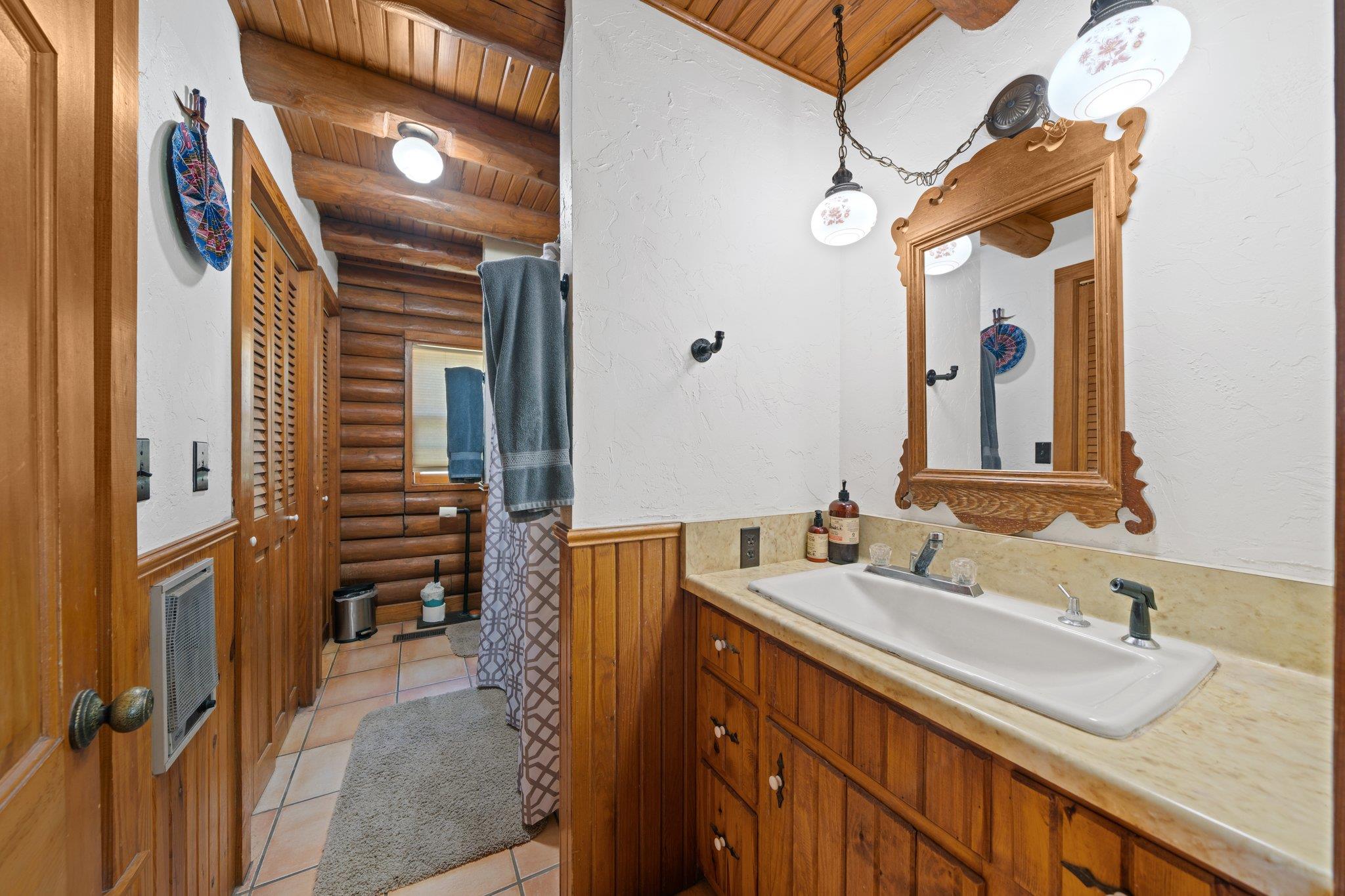 283 Hallford, Fredericksburg, TX 78624