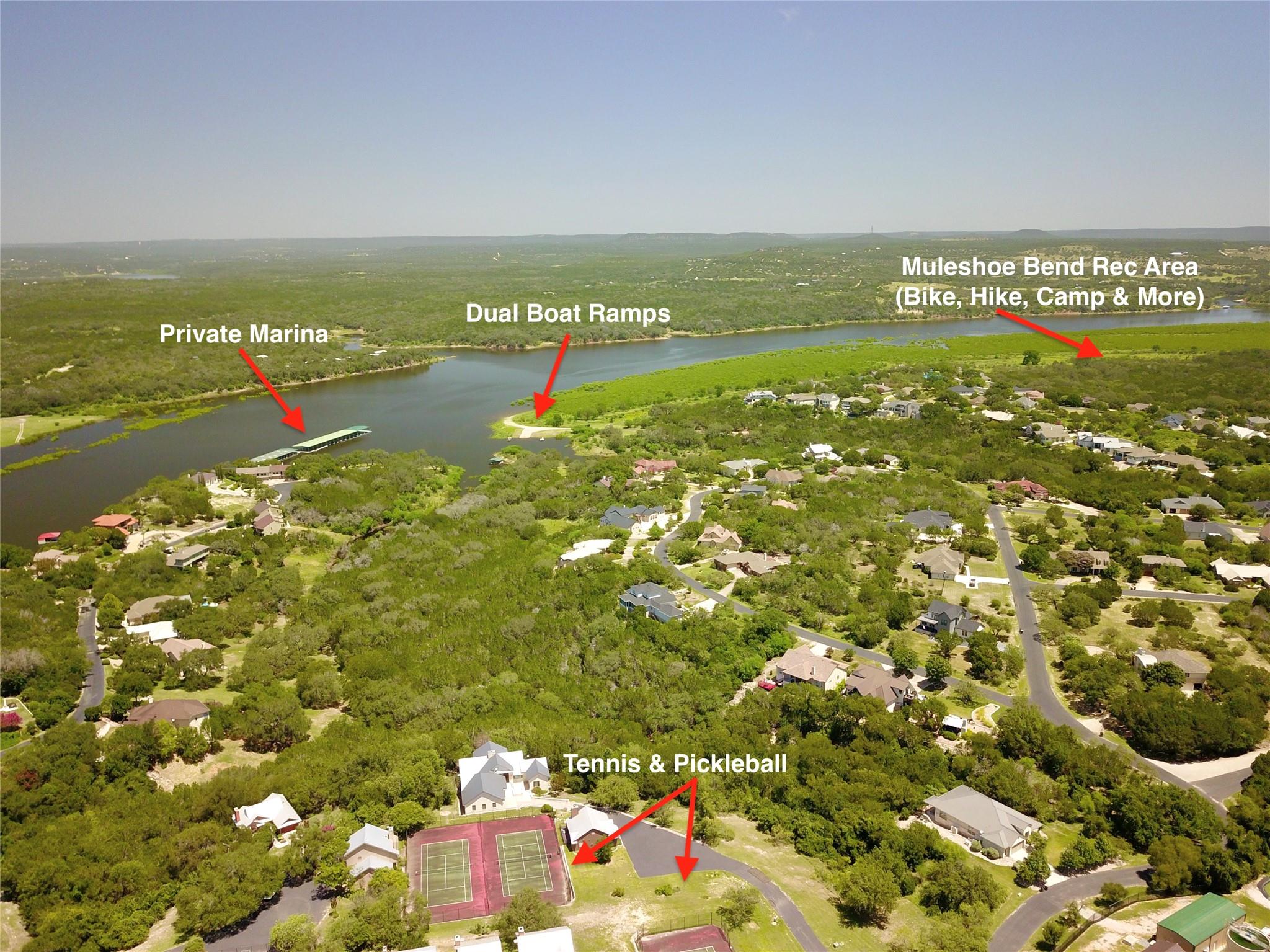 333 Quail Run Ct, Spicewood, TX 78669