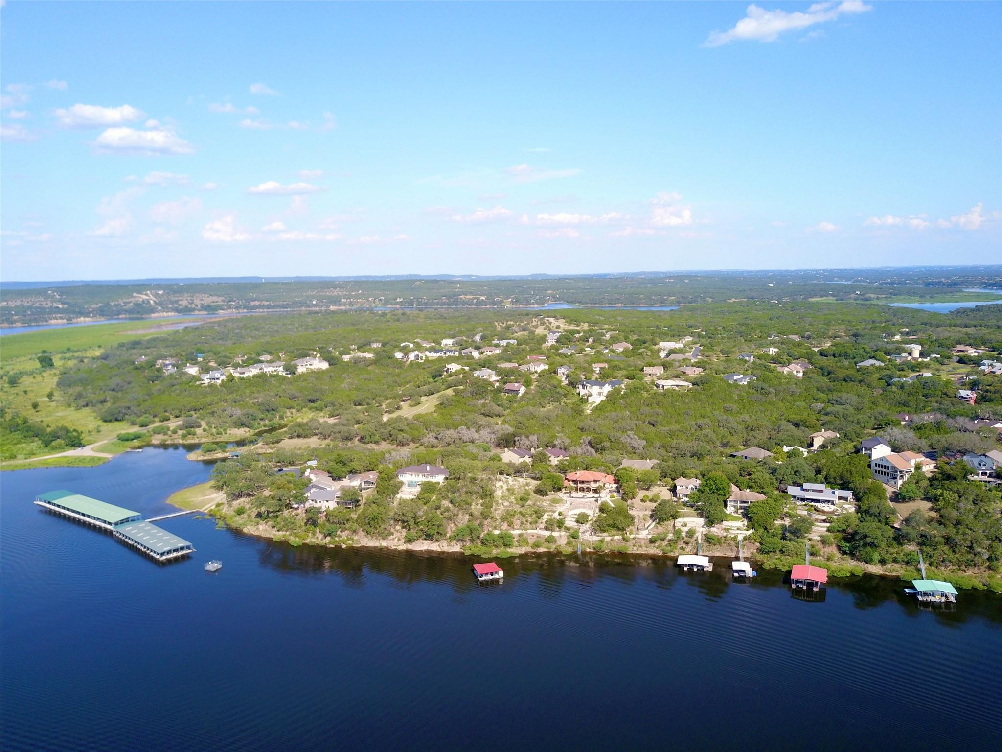 333 Quail Run Ct, Spicewood, TX 78669