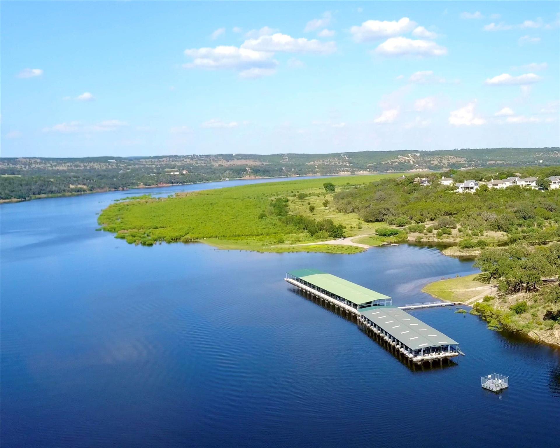 333 Quail Run Ct, Spicewood, TX 78669