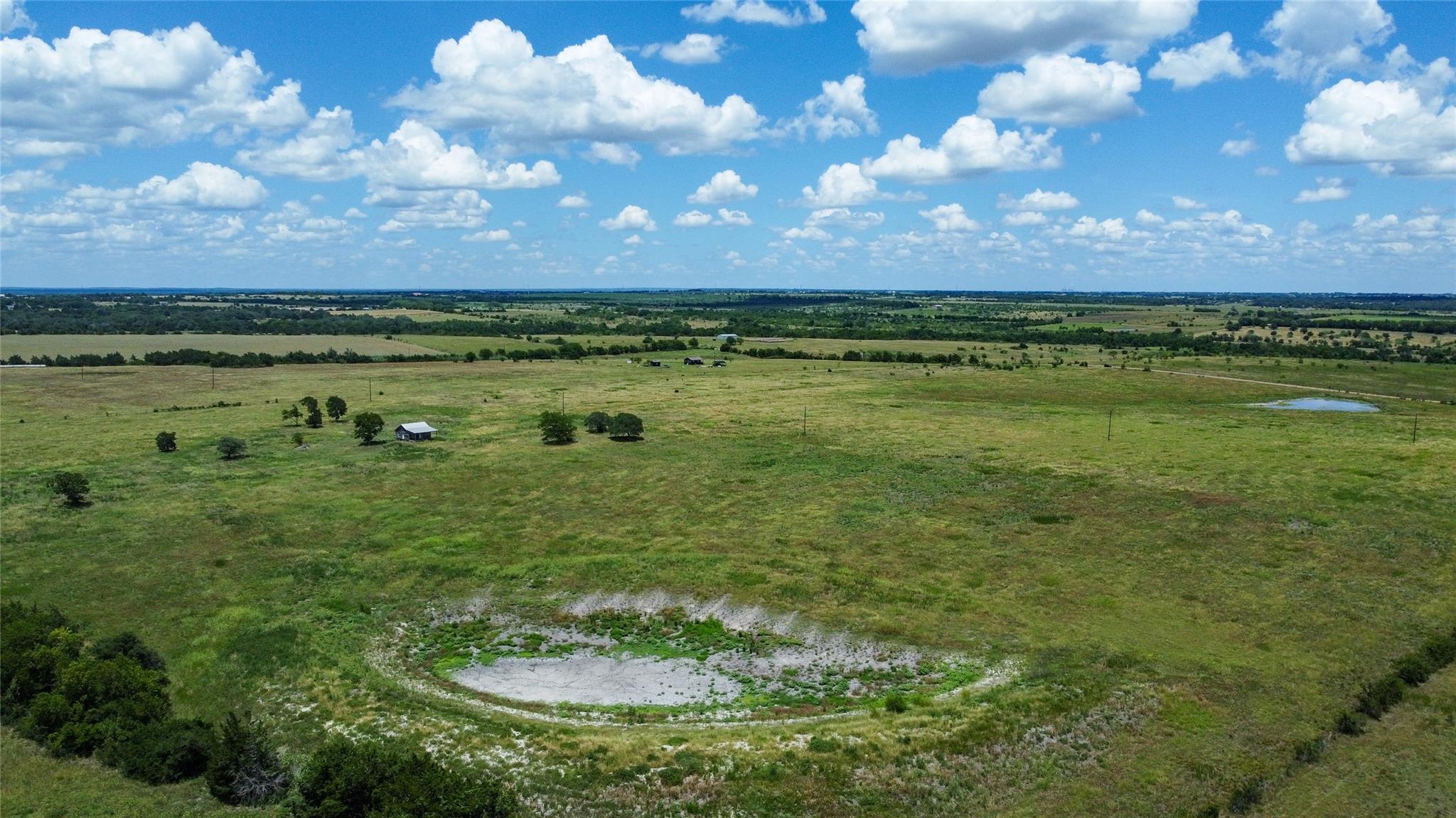 1571 Schulze Rd, Schulenburg, TX 78956