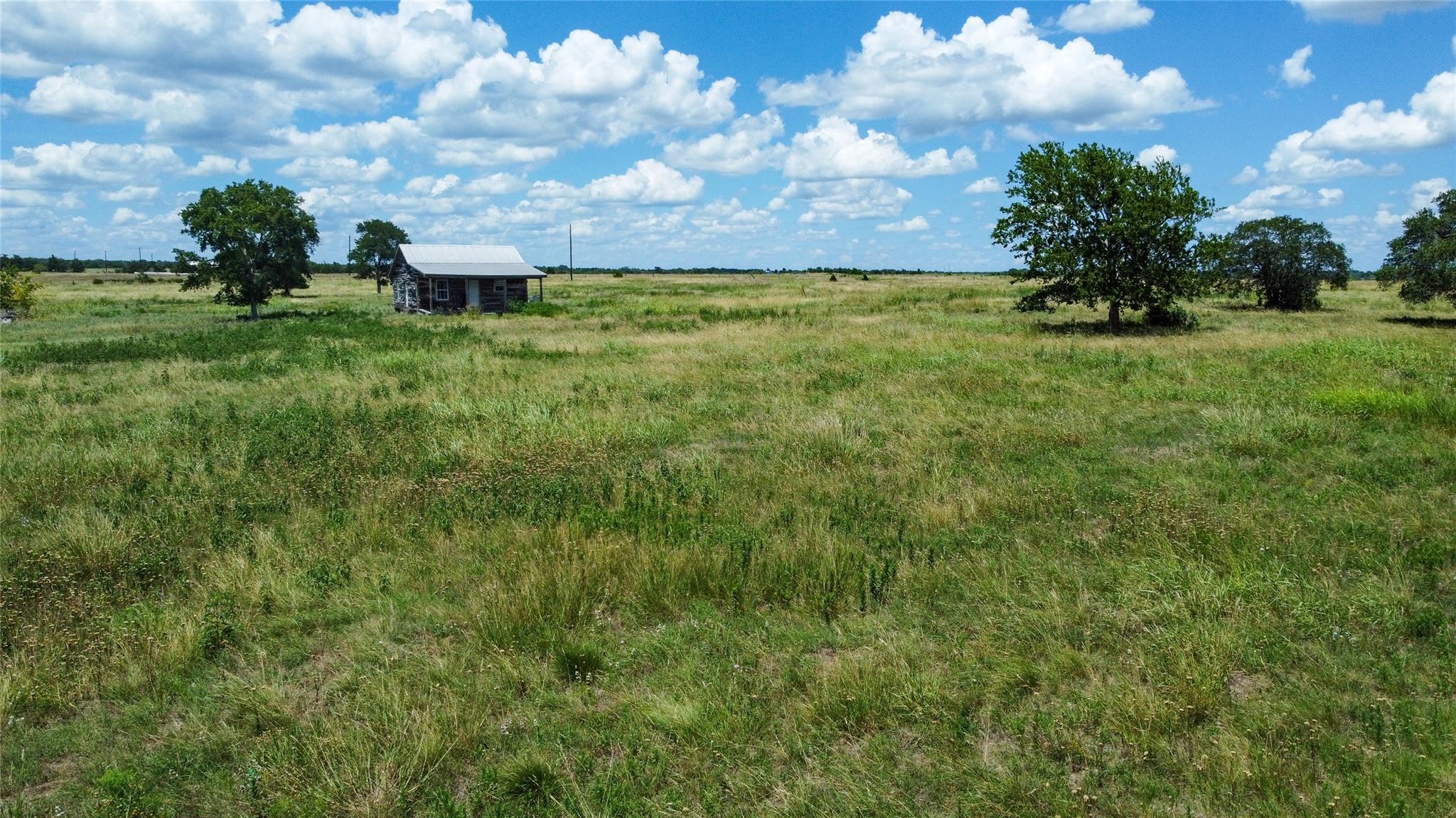 1571 Schulze Rd, Schulenburg, TX 78956