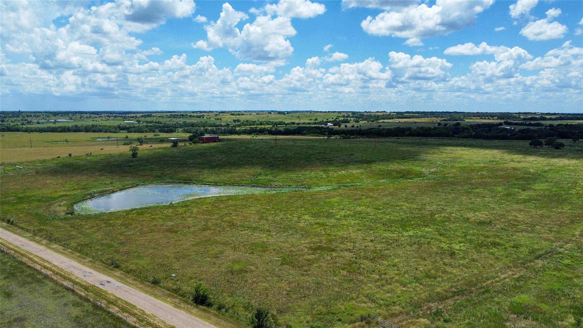 1571 Schulze Rd, Schulenburg, TX 78956