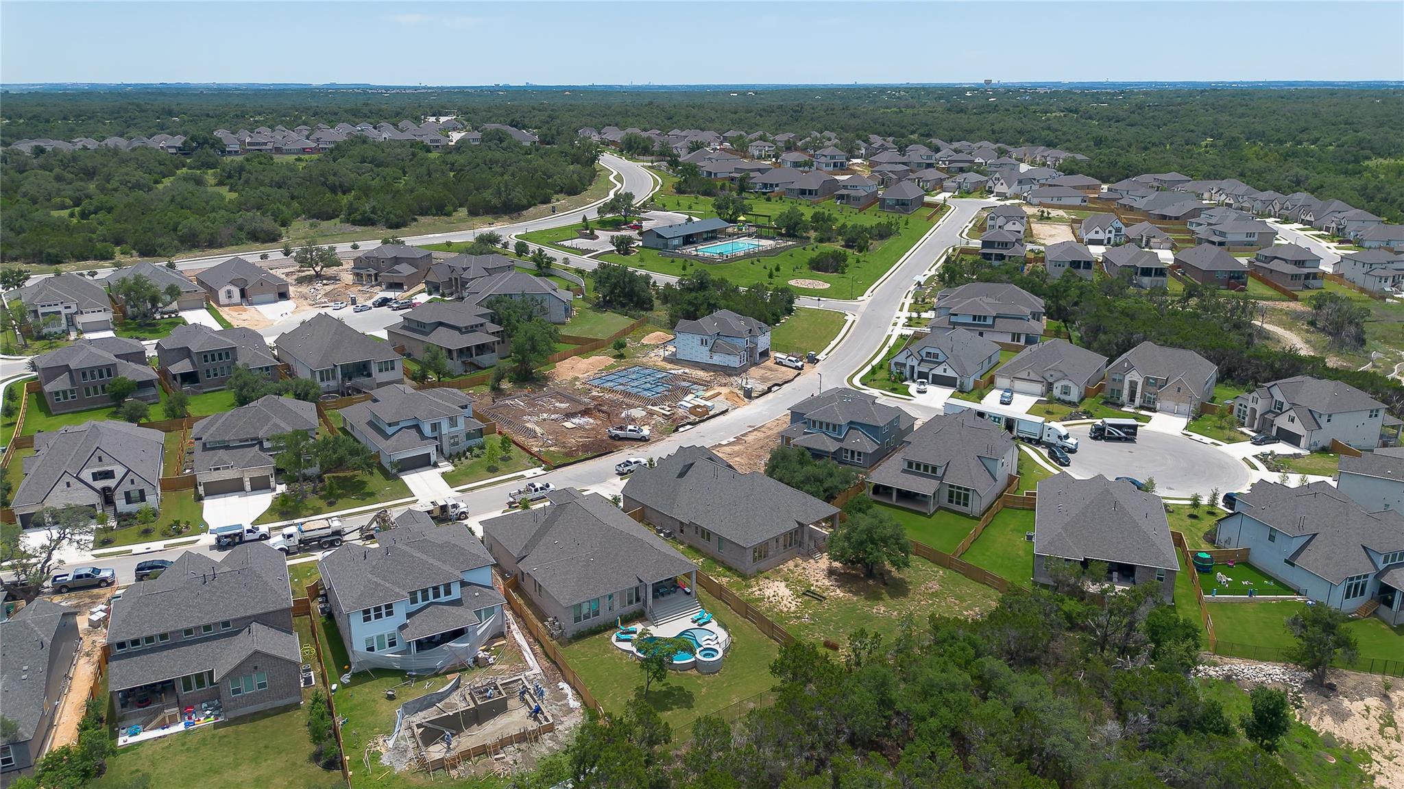 325 Kristen Oak Dr, Georgetown, TX 78628