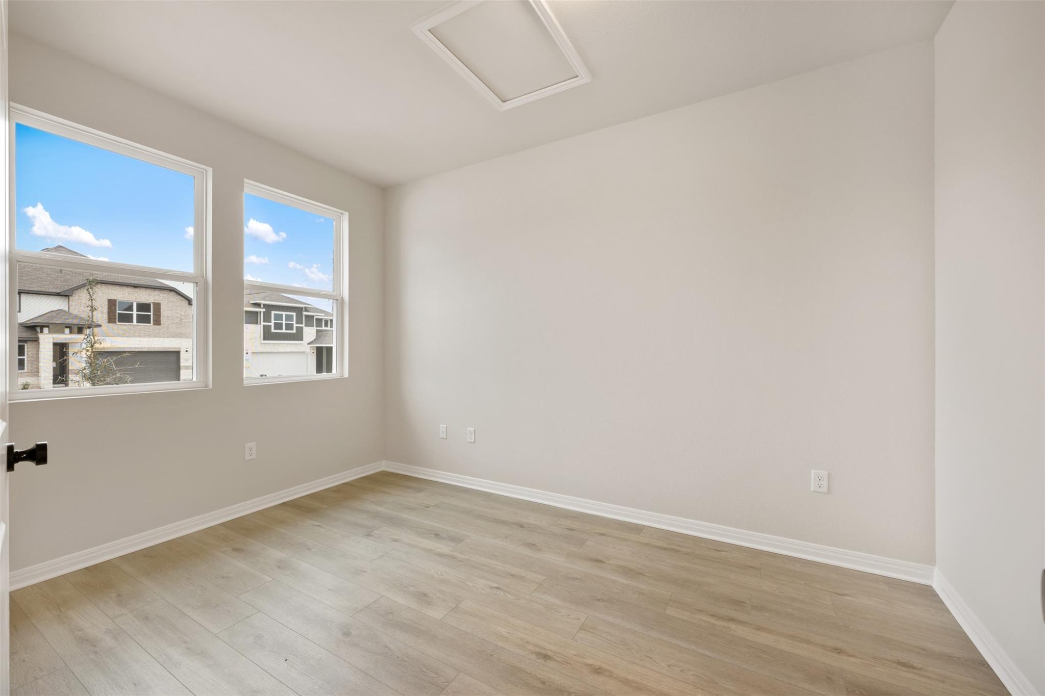 727 Palo Brea Loop, Hutto, TX 78634