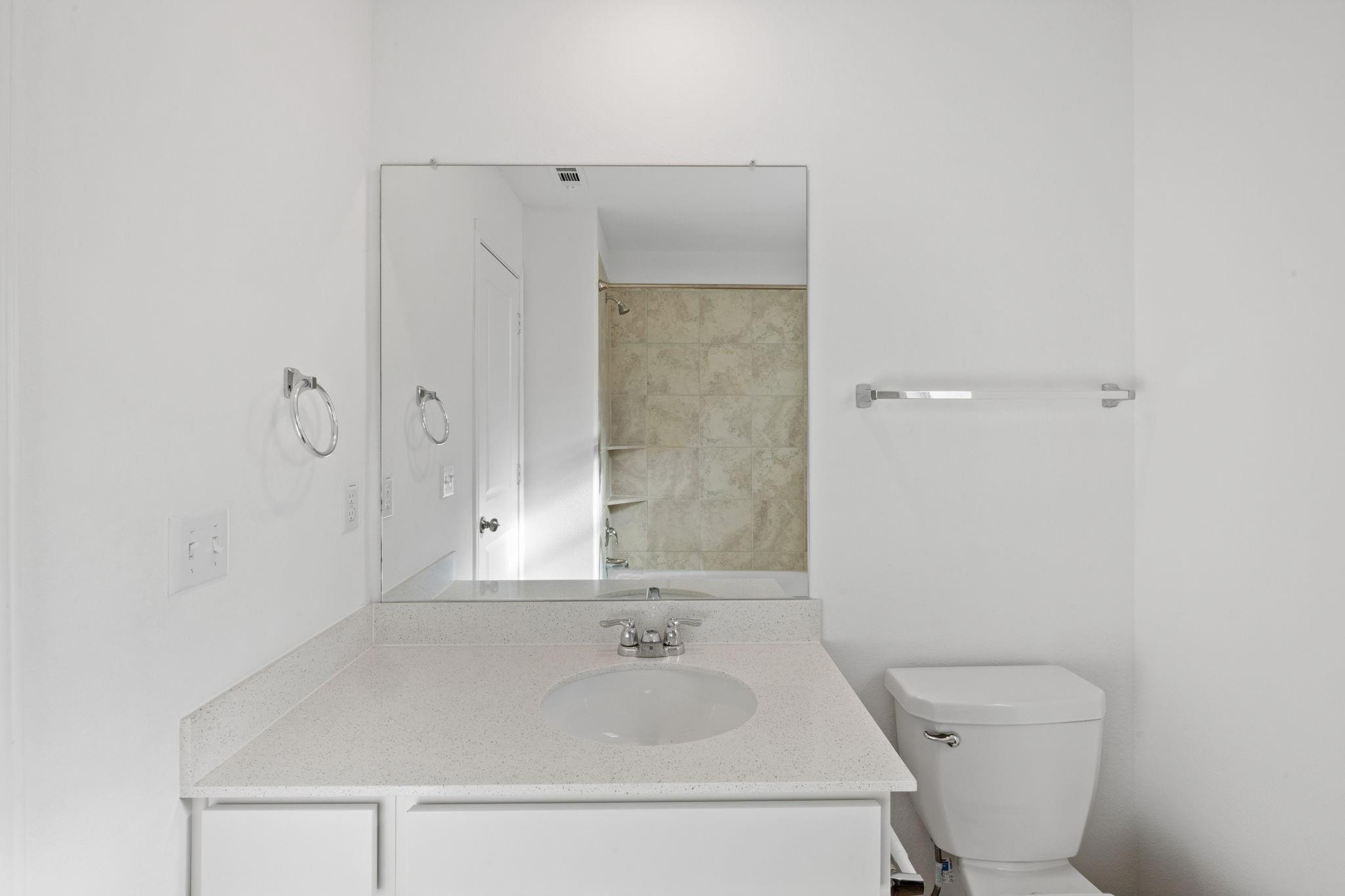 259 Silver Glen Dr, Kyle, TX 78640