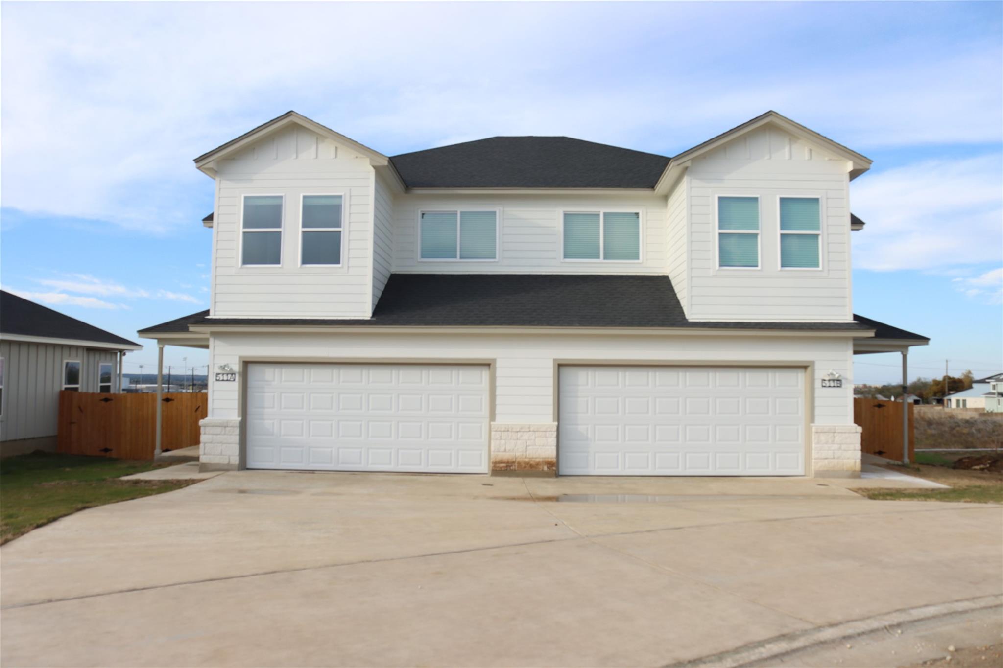 514 War Adminral Dr # A, Jarrell, TX 76537