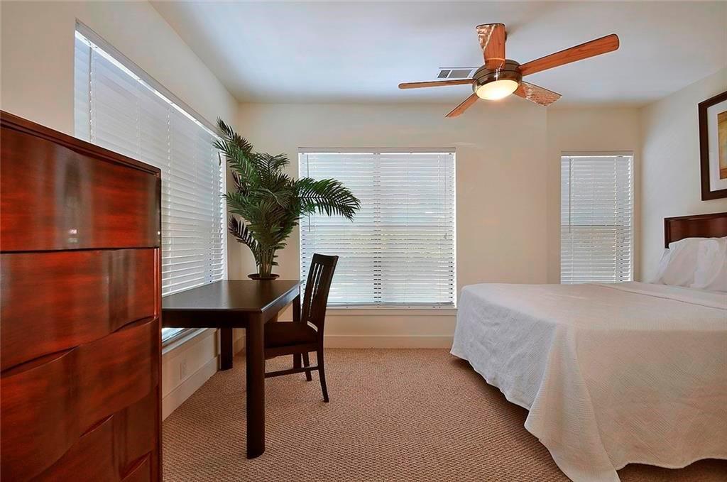 711 W 32nd St # 128, Austin, TX 78705
