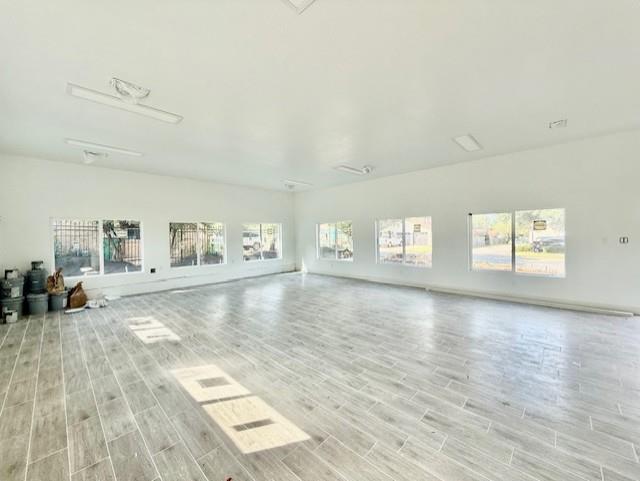 100 Paula Ln, Taylor, TX 76574