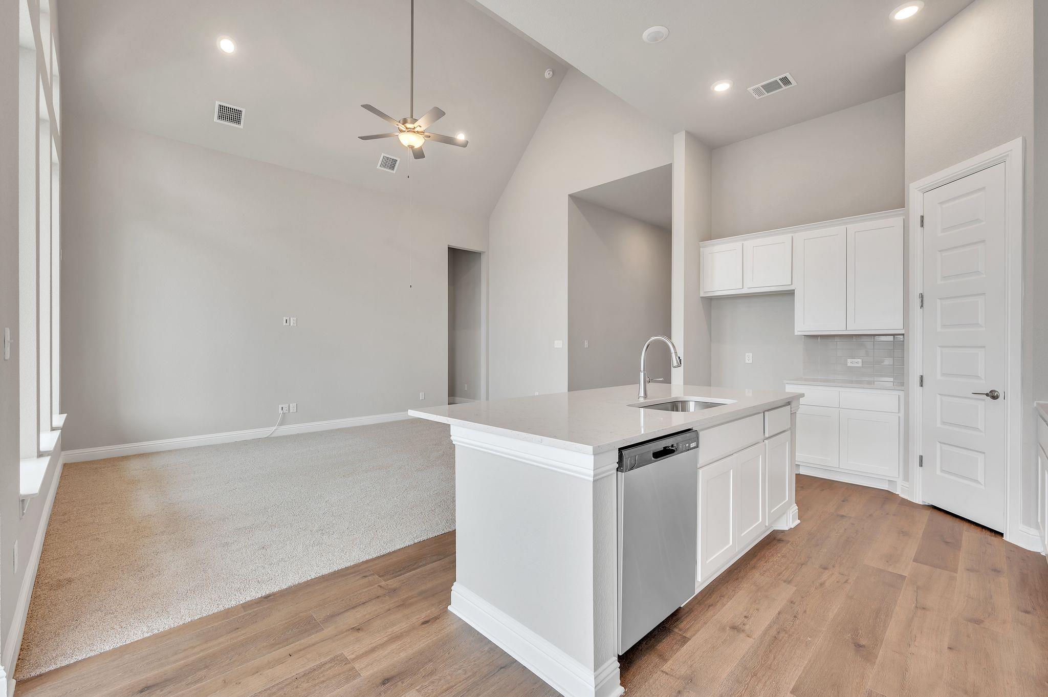 325 Crescent Heights Dr, Georgetown, TX 78628